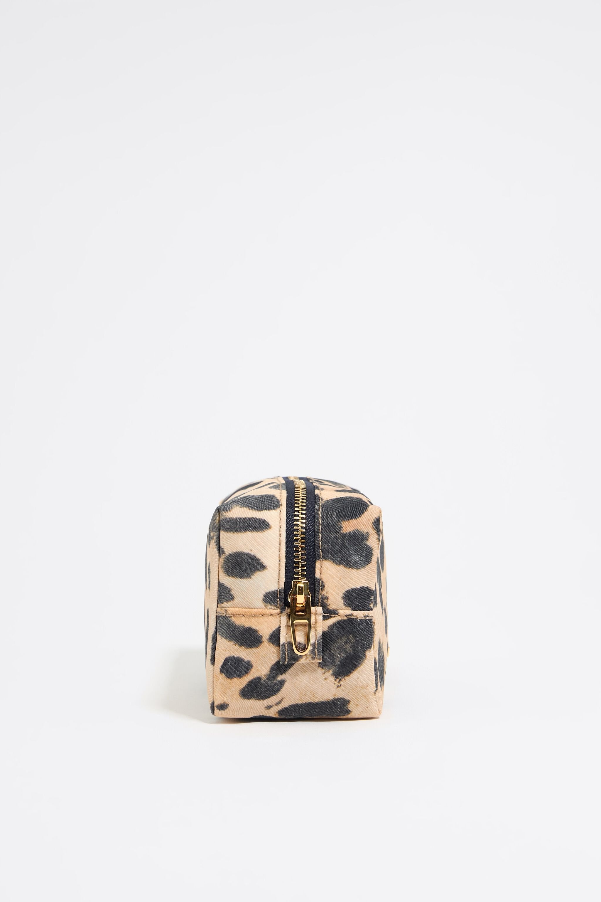 Small beige Leopard nylon make-up case