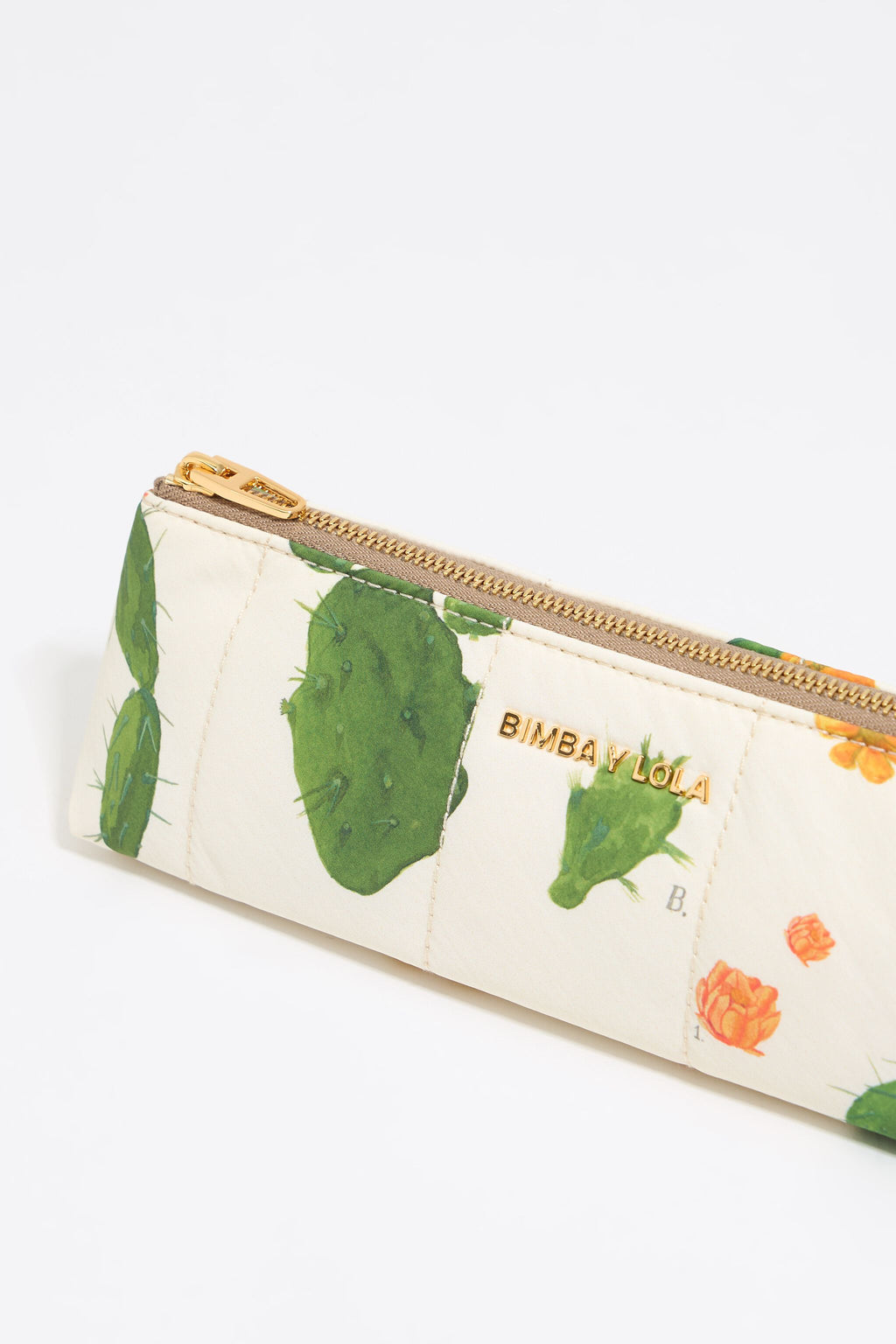 Ivory Cactus nylon make-up case
