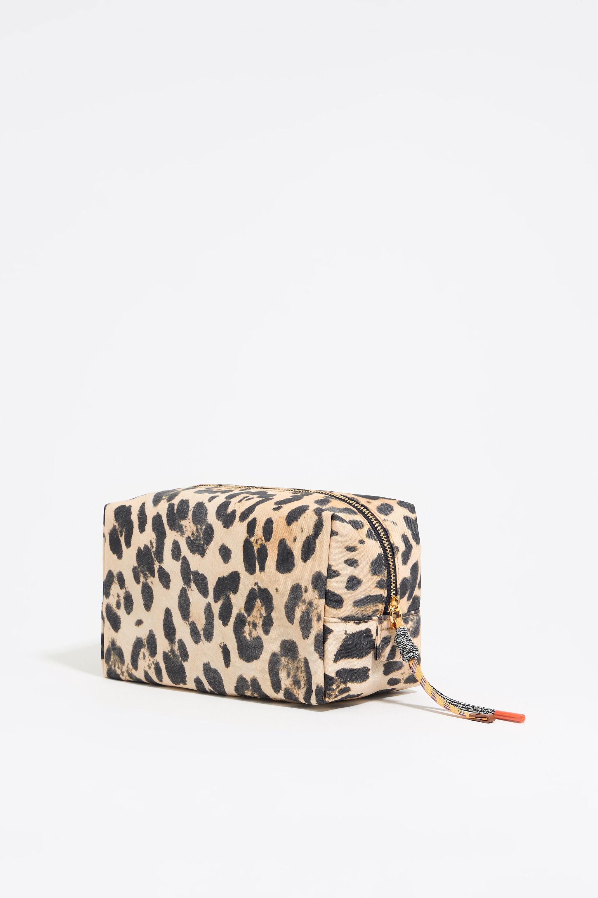 Medium beige Leopard nylon make-up case