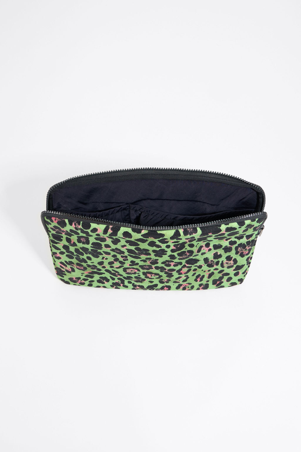 Green Leopard nylon 13.5" laptop sleeve