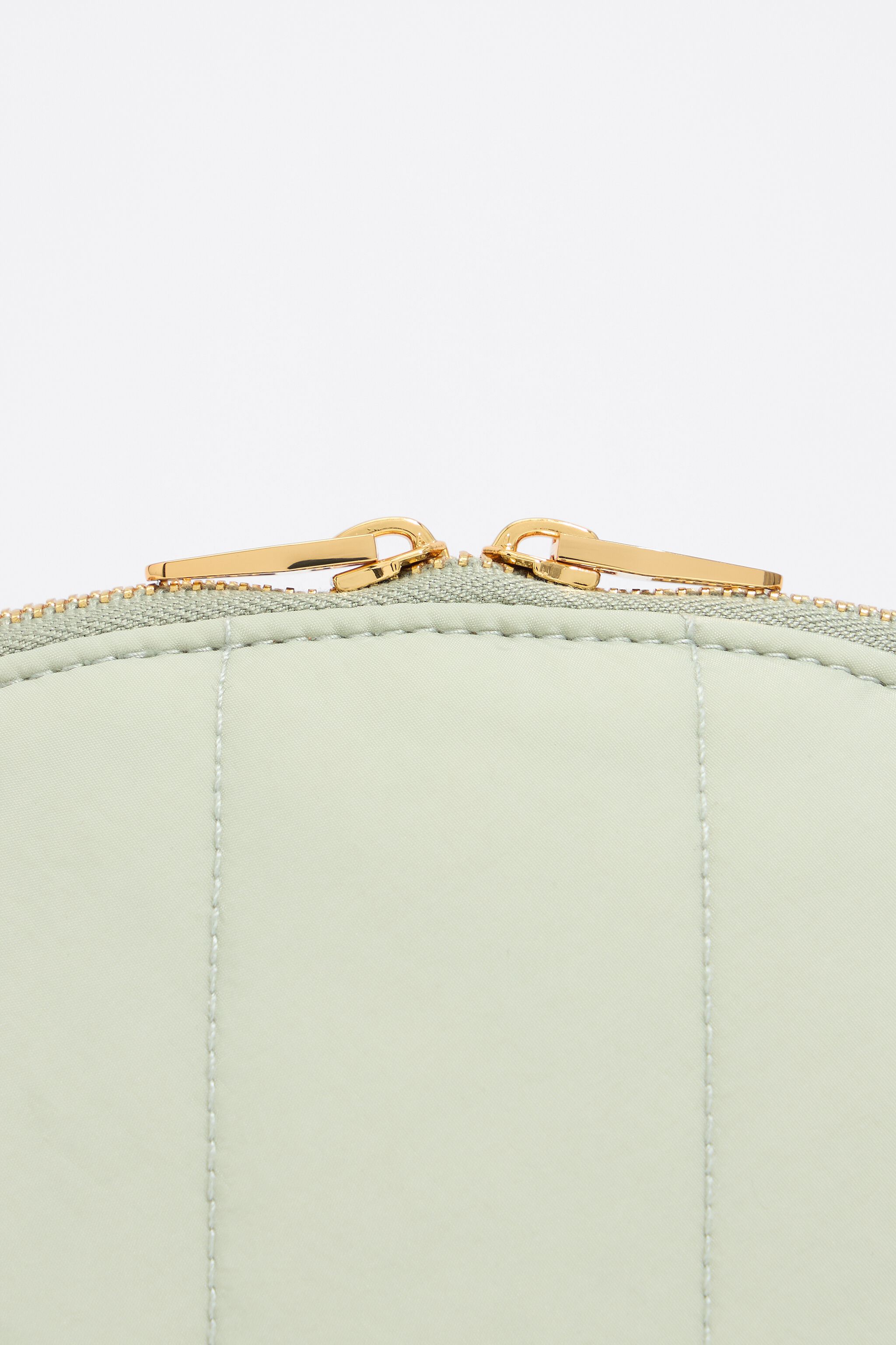 Medium aquamarine nylon half-moon make-up case