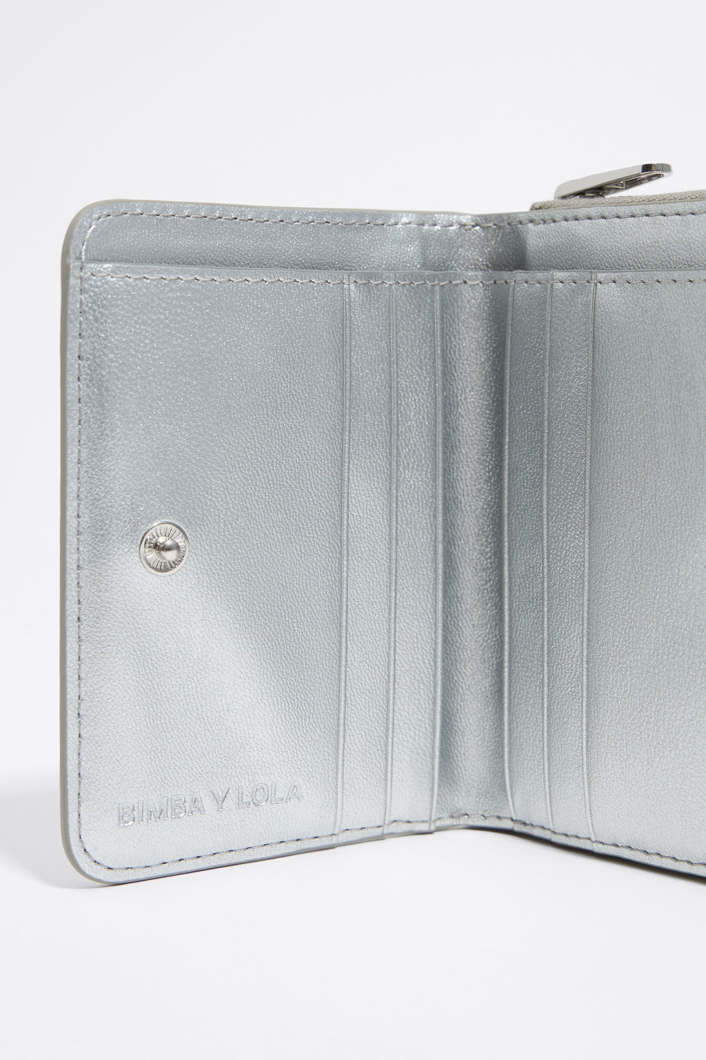 Silver mock croc BIMBAYLOLA.COM card holder