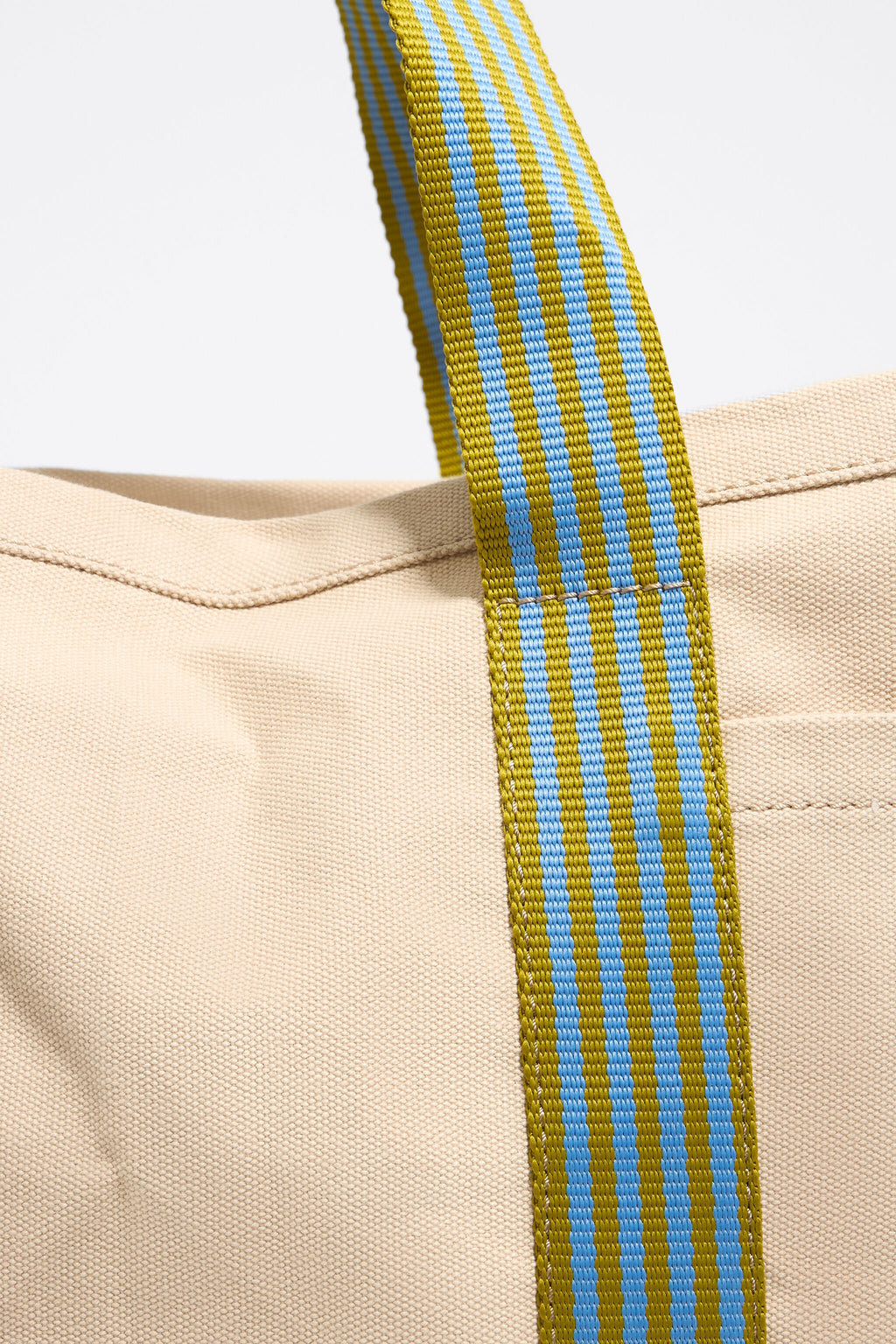 Large beige woven shopper bag