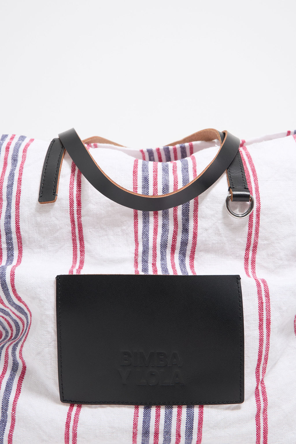 Strawberry linen shoulder bag