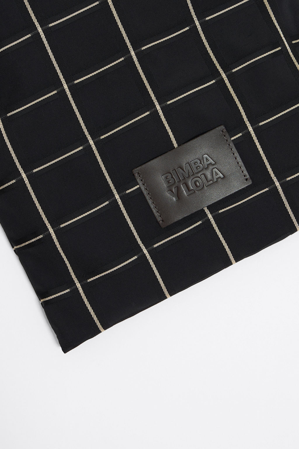 Black checked tote bag