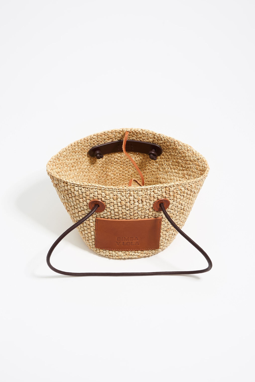 Medium natural basket