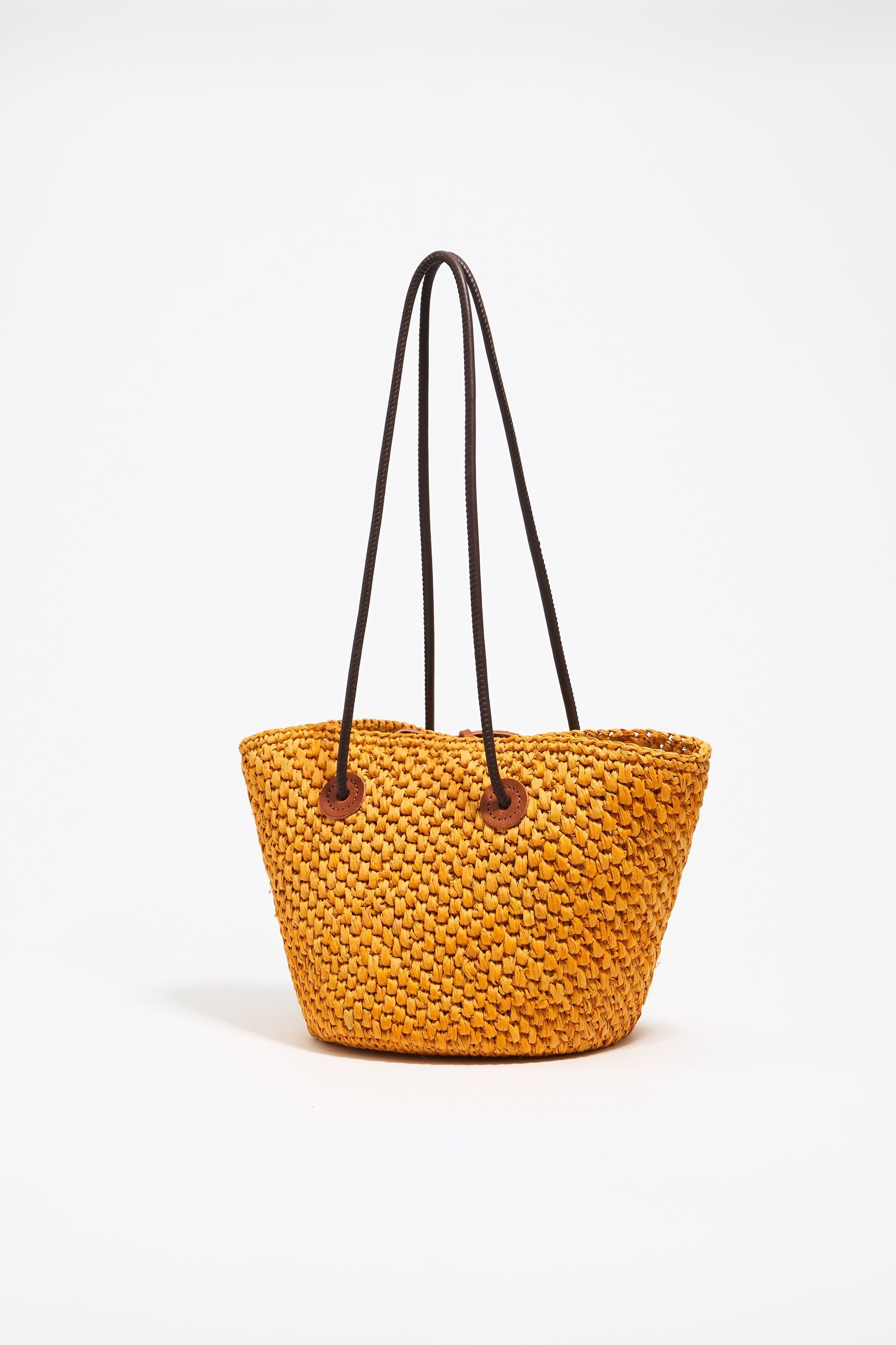 Medium tangerine basket