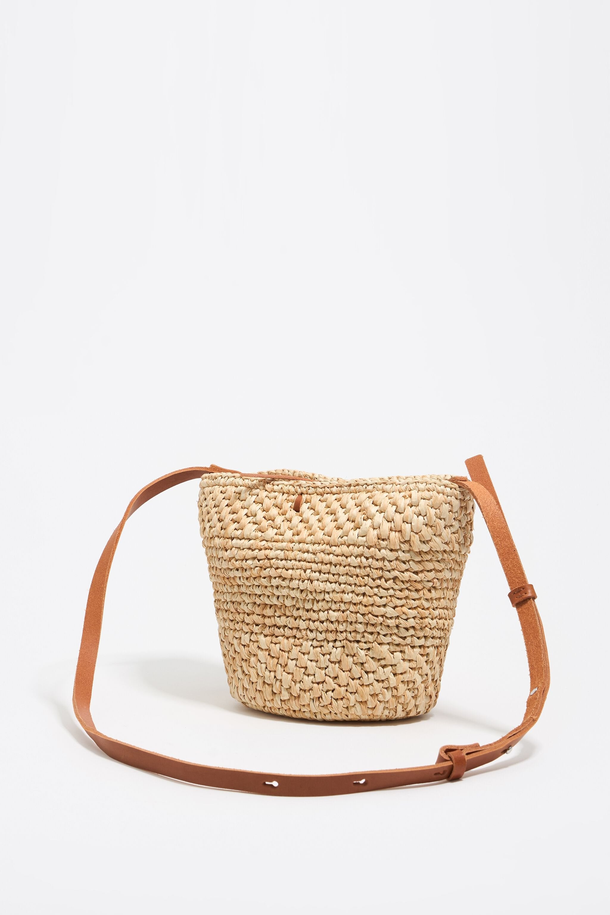 Small natural basket