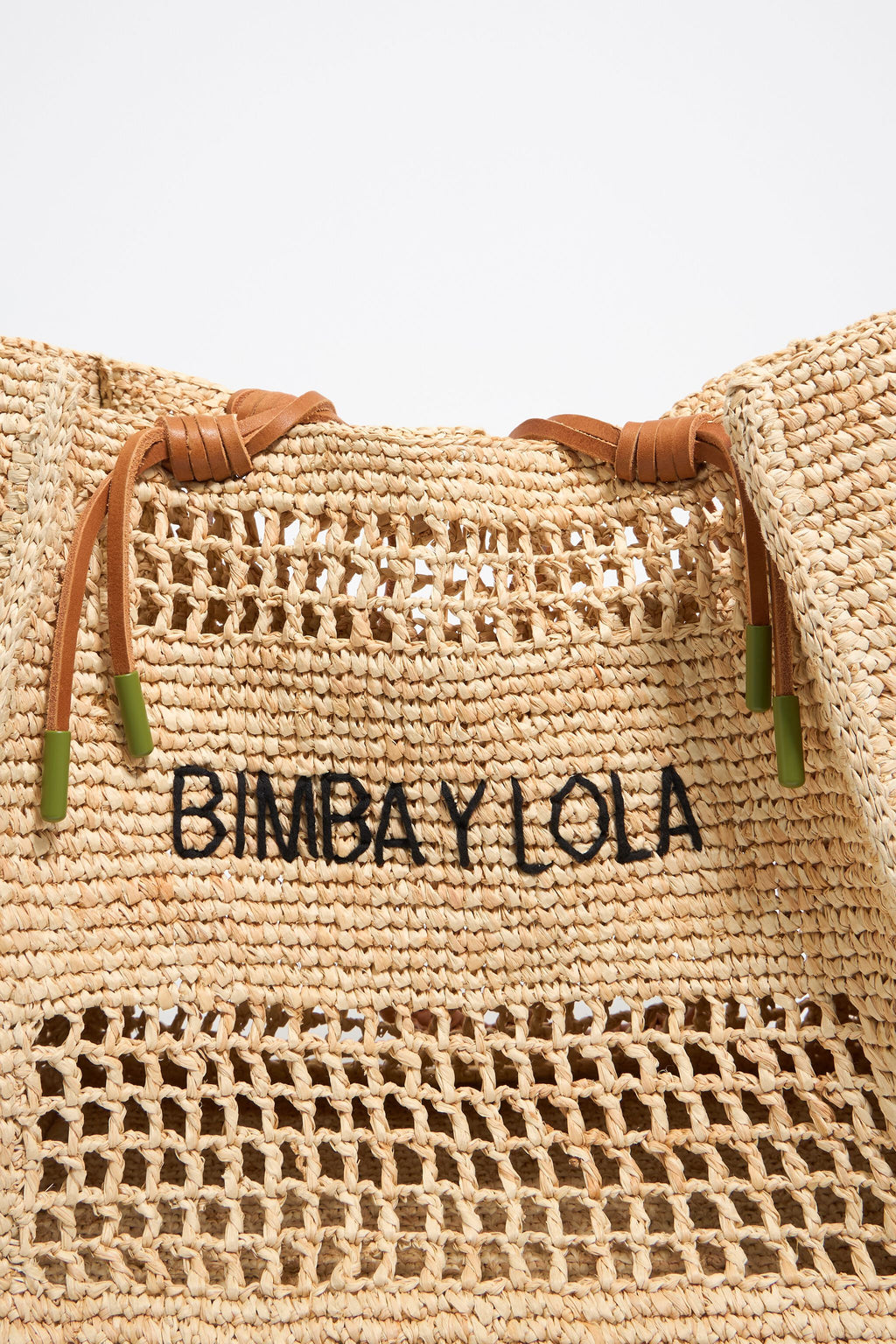 Large natural raffia shopper bag