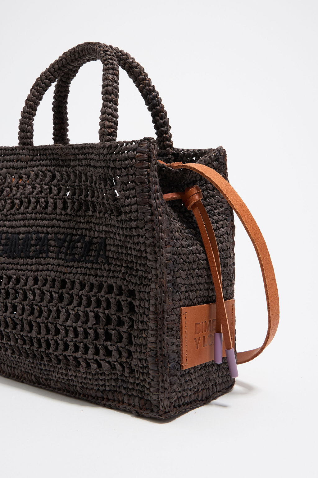 Small chocolate raffia shopper bag