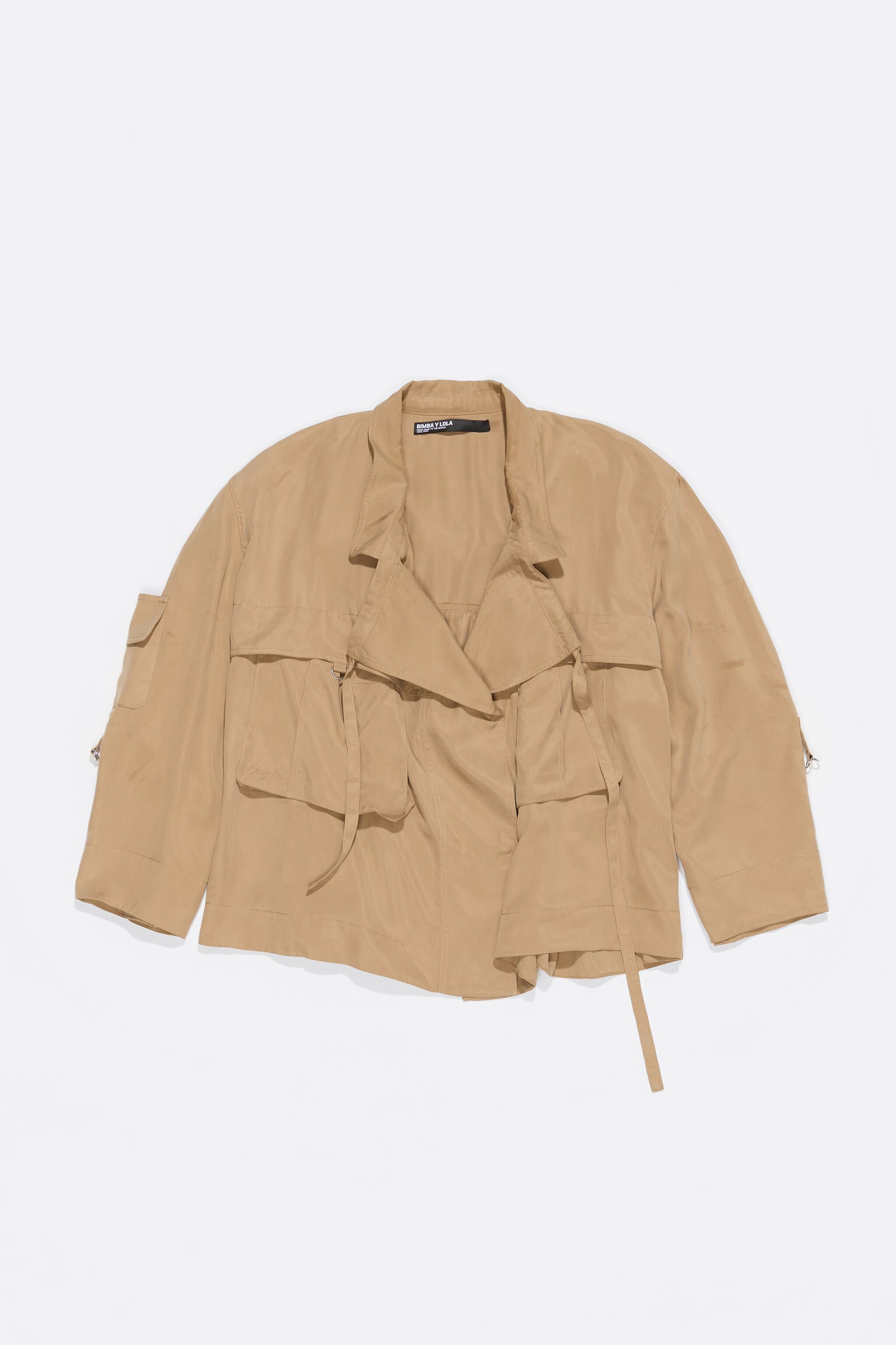 Camel fluid double-breasted jacket