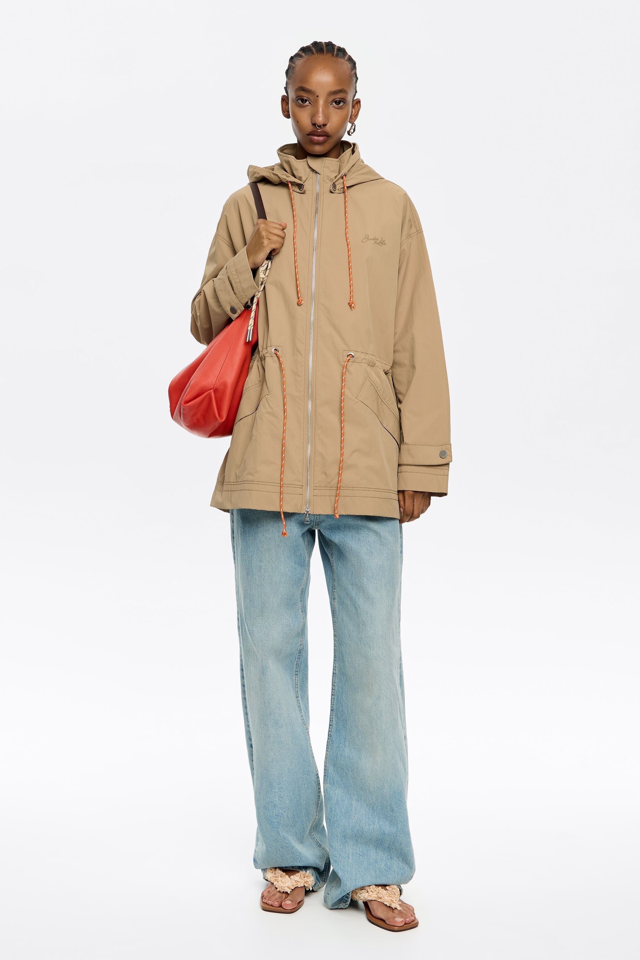 Short camel A-line trench