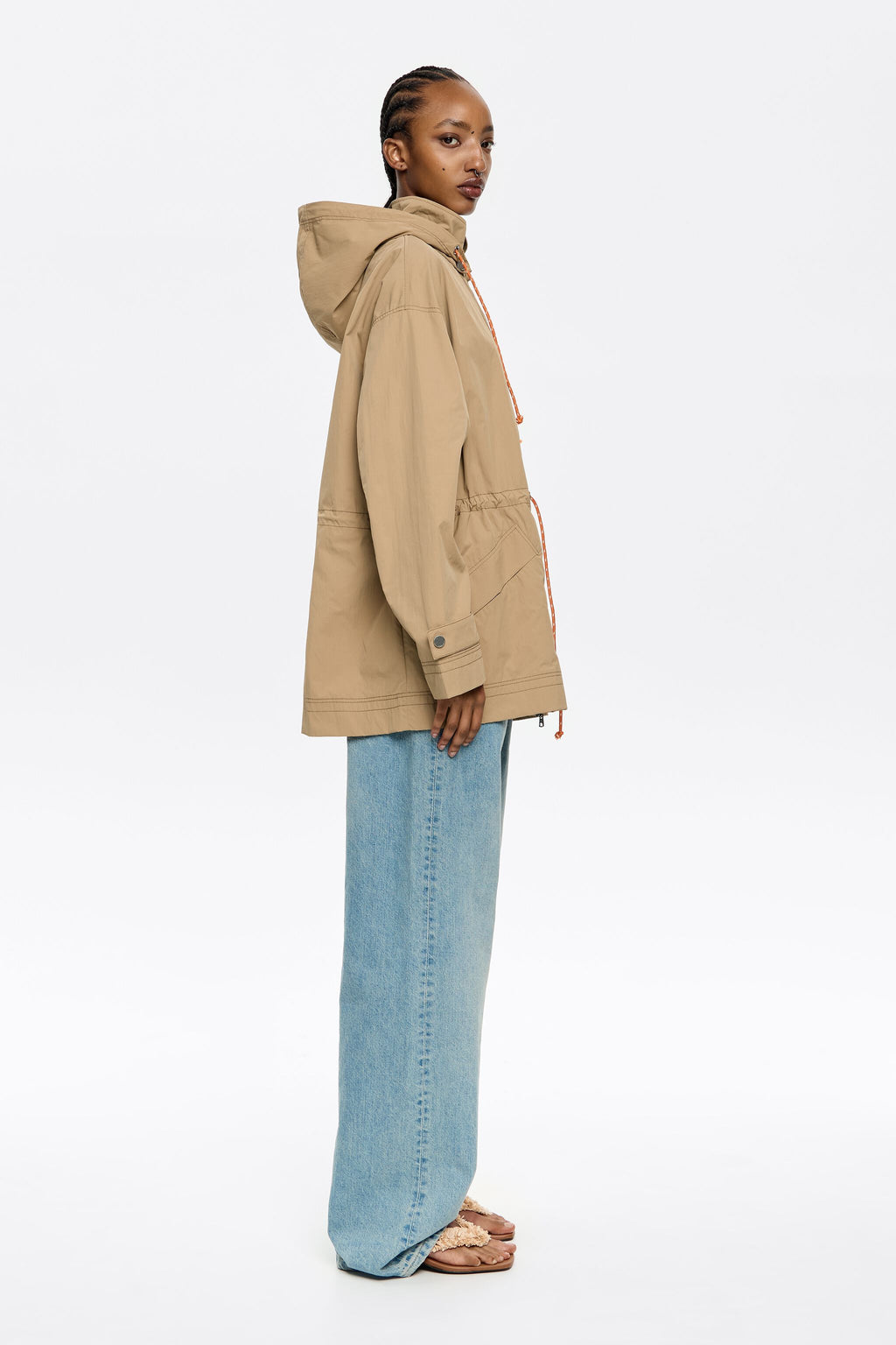 Short camel A-line trench
