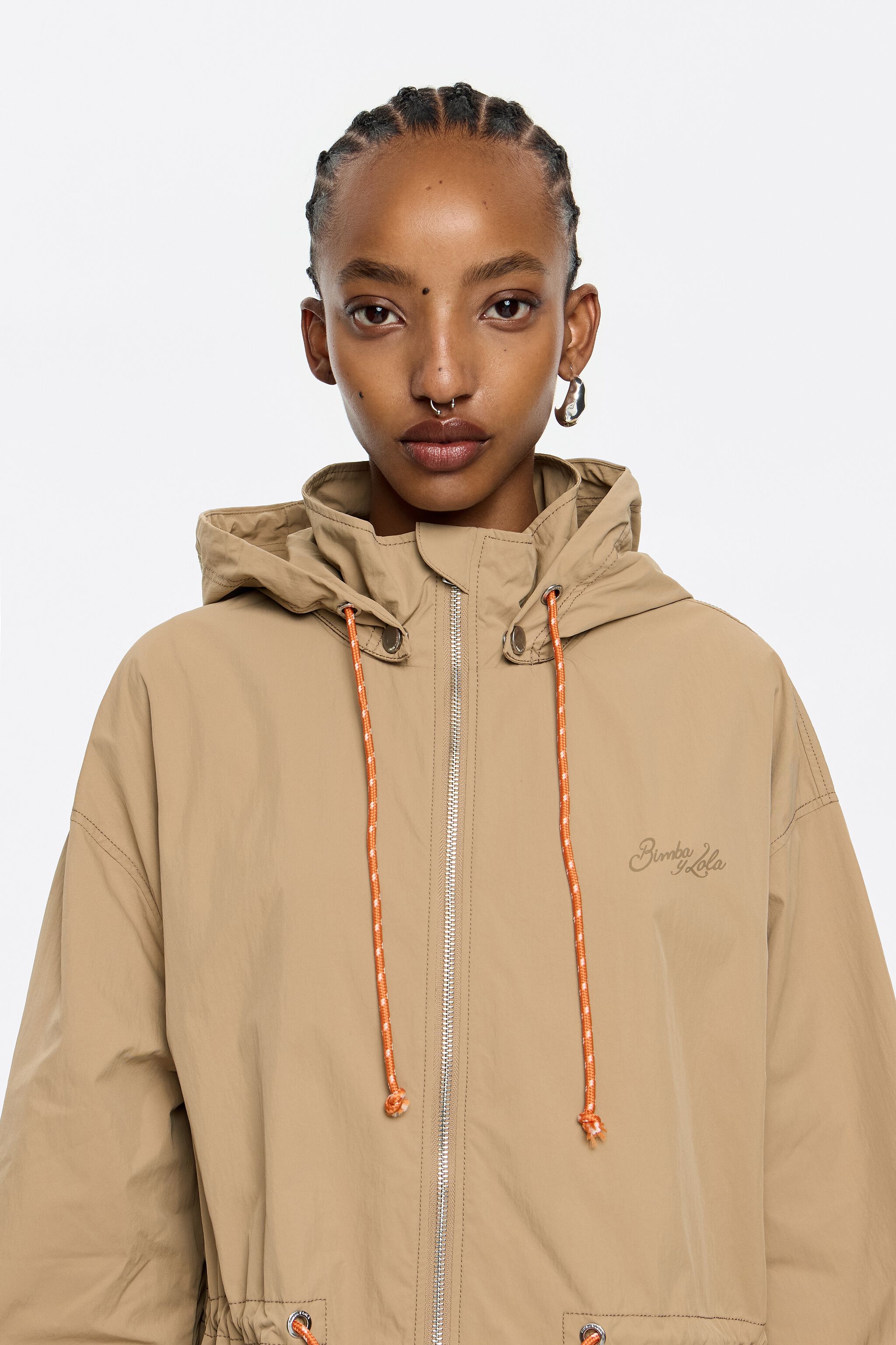 Short camel A-line trench