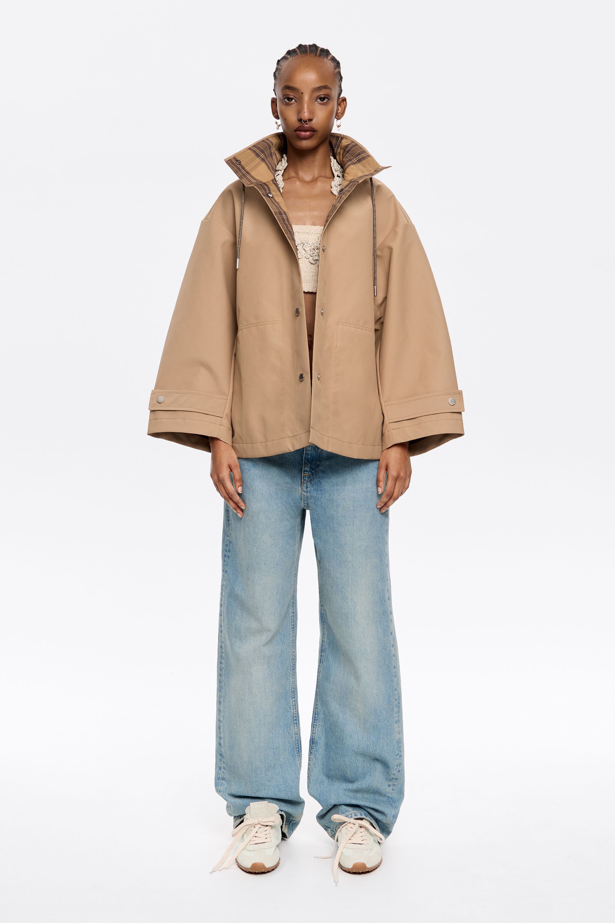 Camel reversible A-line trench