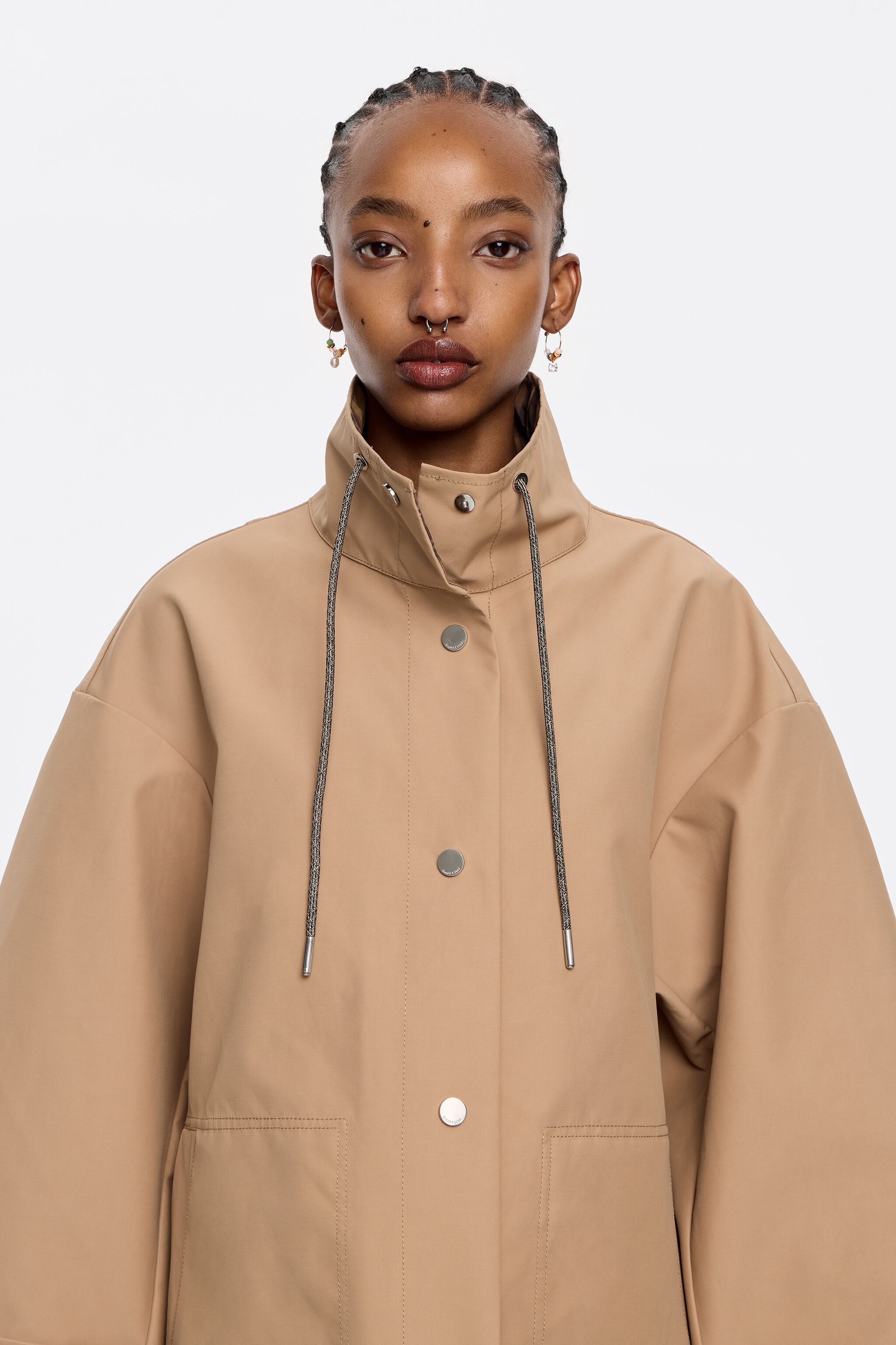 Camel reversible A-line trench