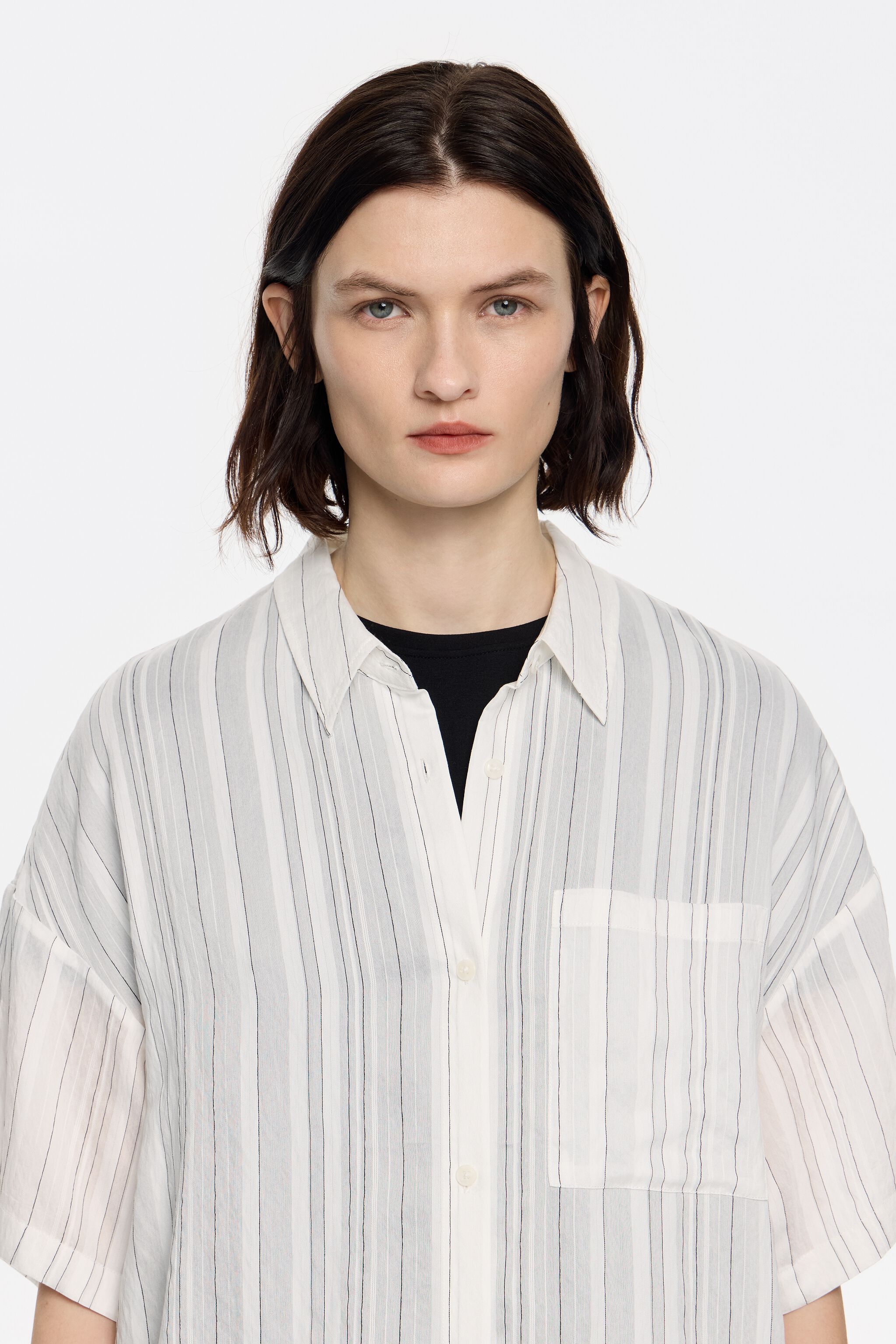 White striped oversize shirt