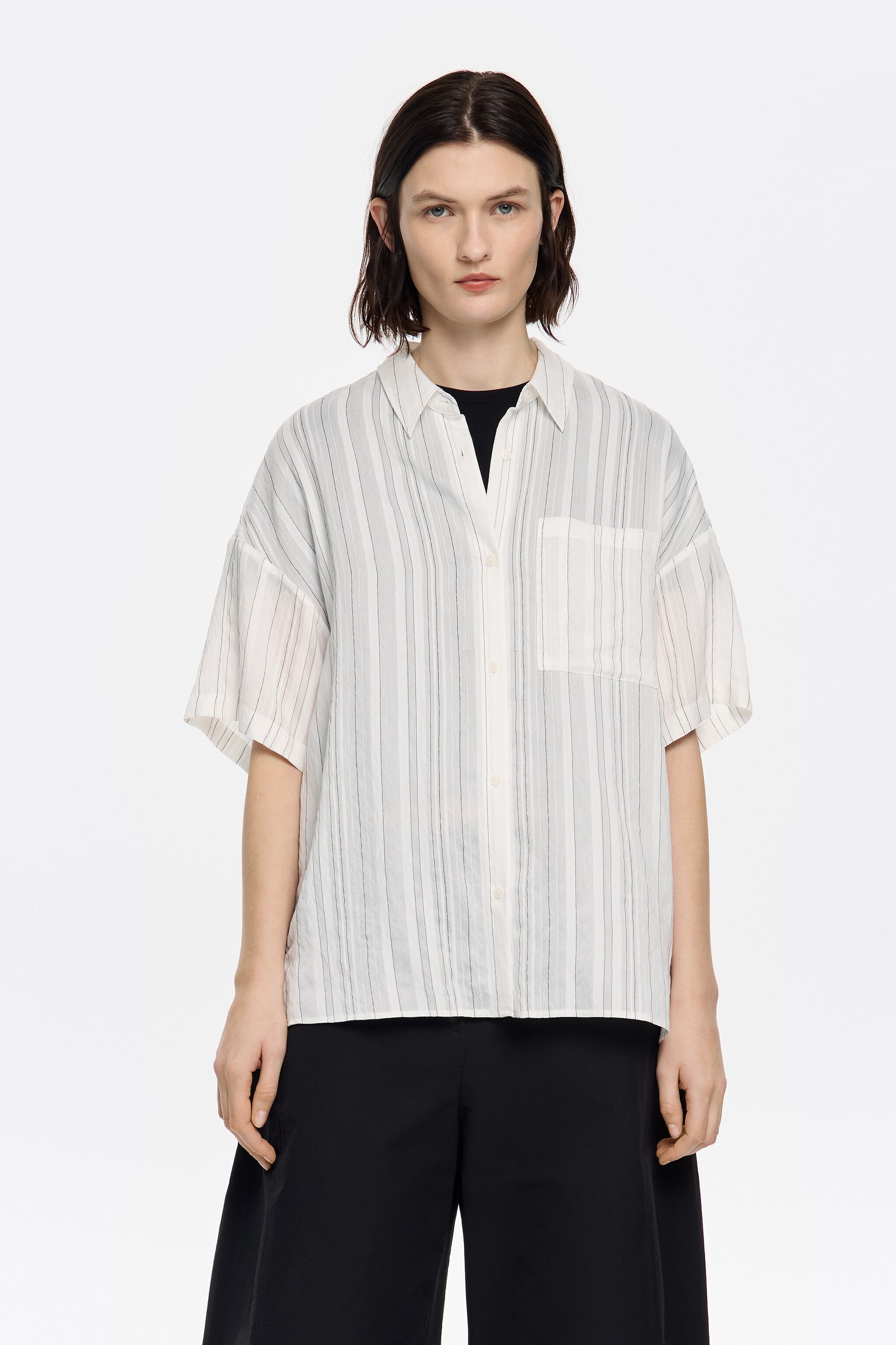 White striped oversize shirt