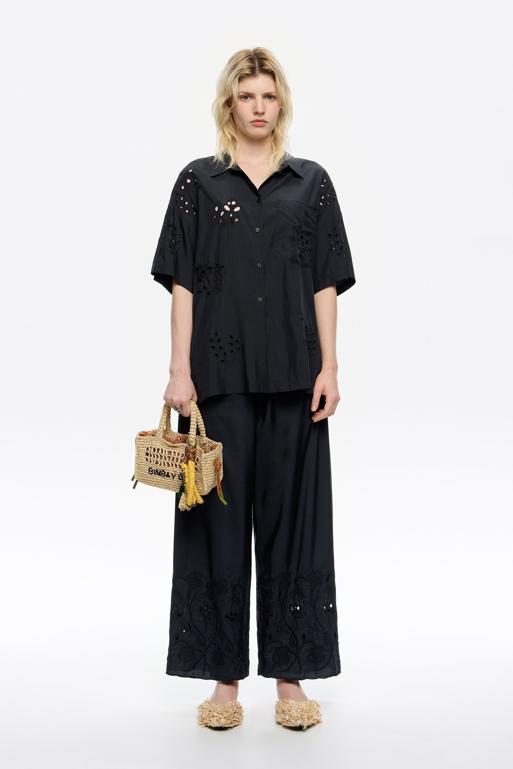 Oversize black shirt with embroidery
