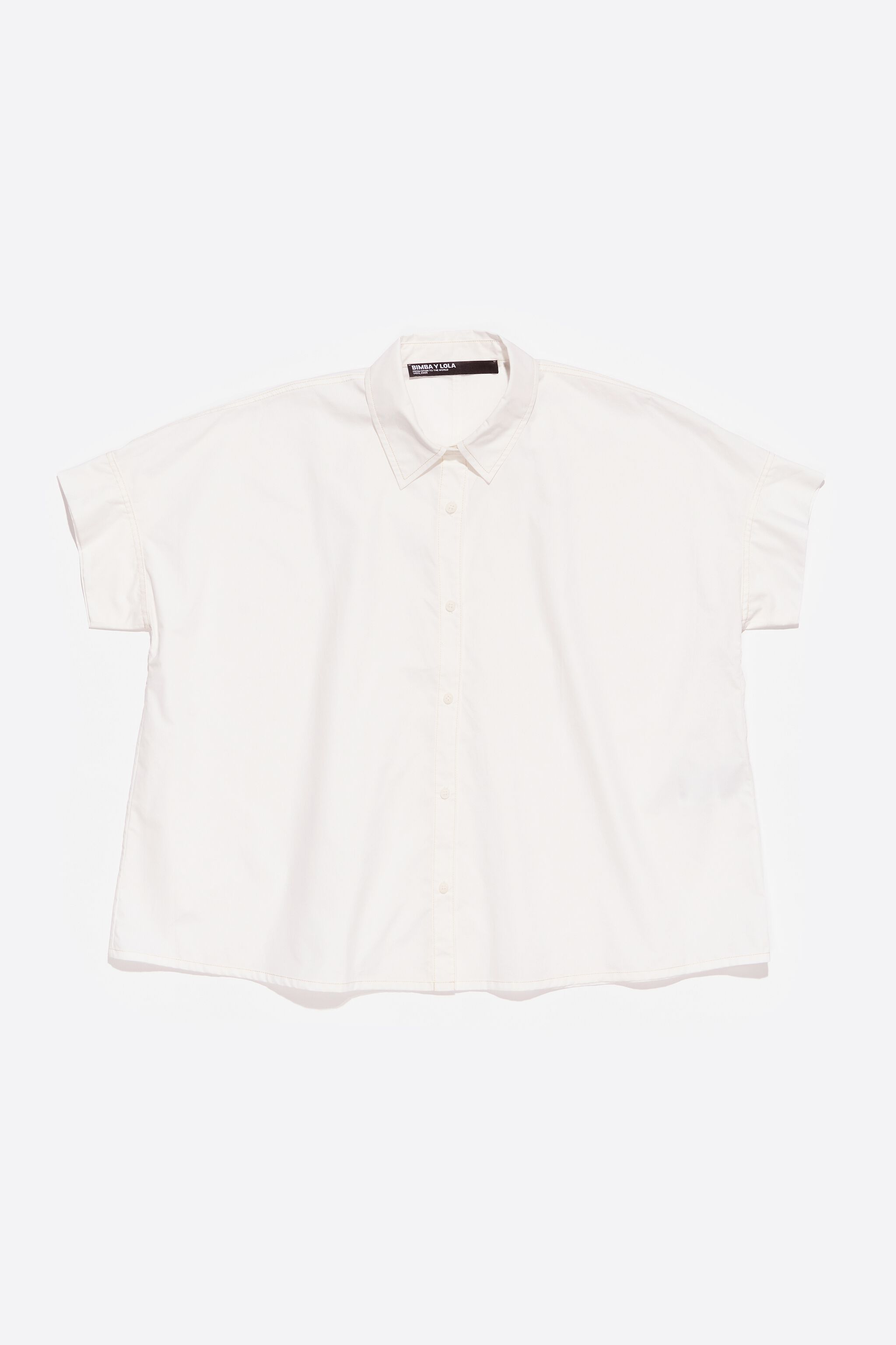 Oversize white cotton shirt