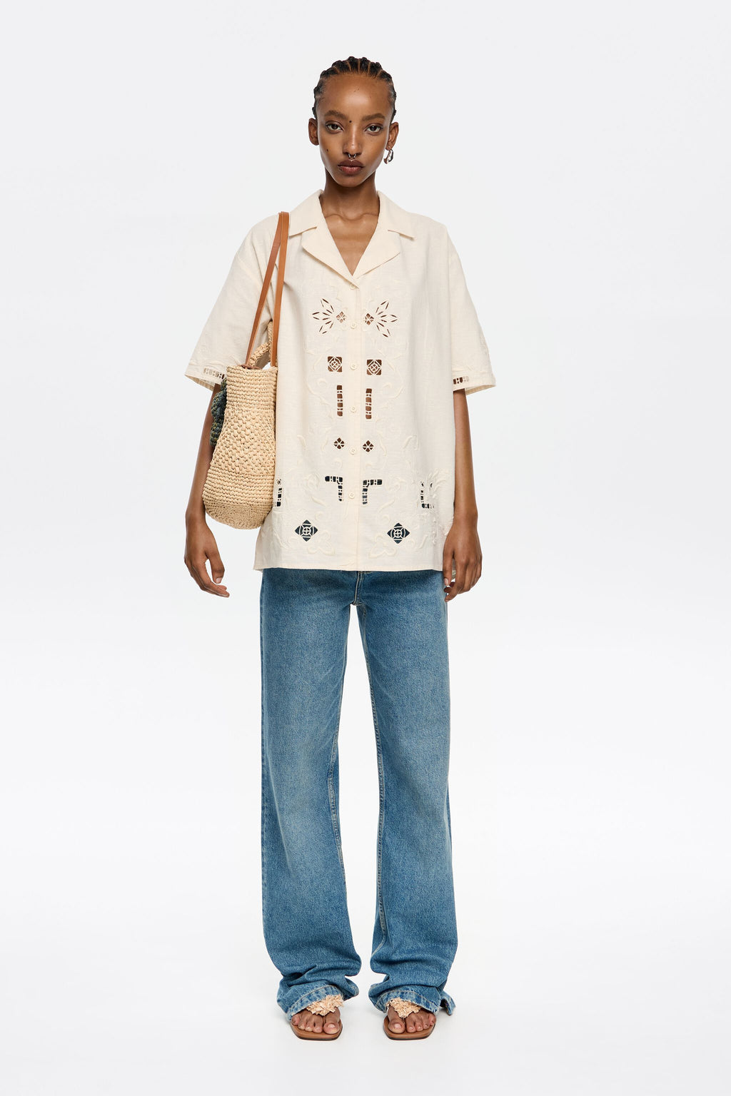 Oversize cream shirt with embroidery