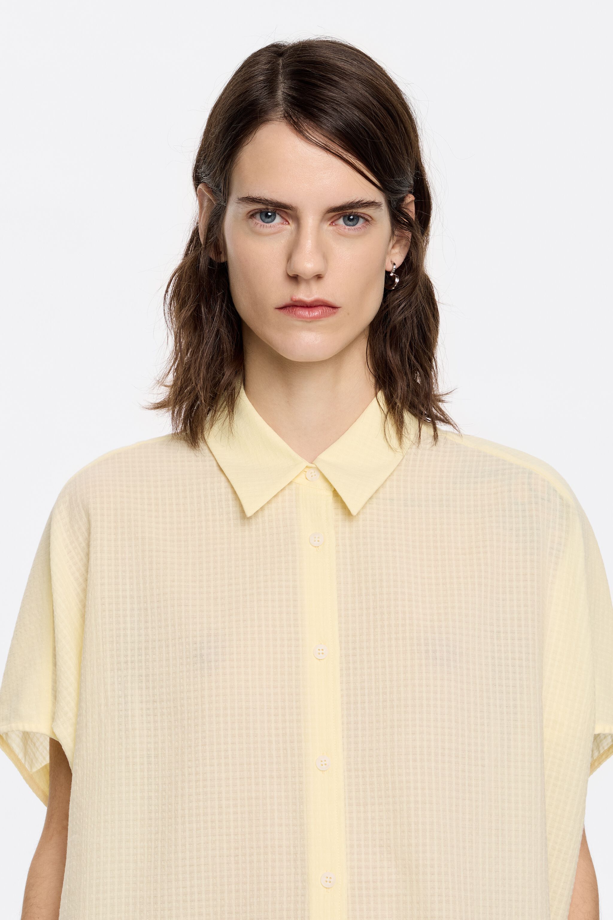 Yellow textured cape shirt