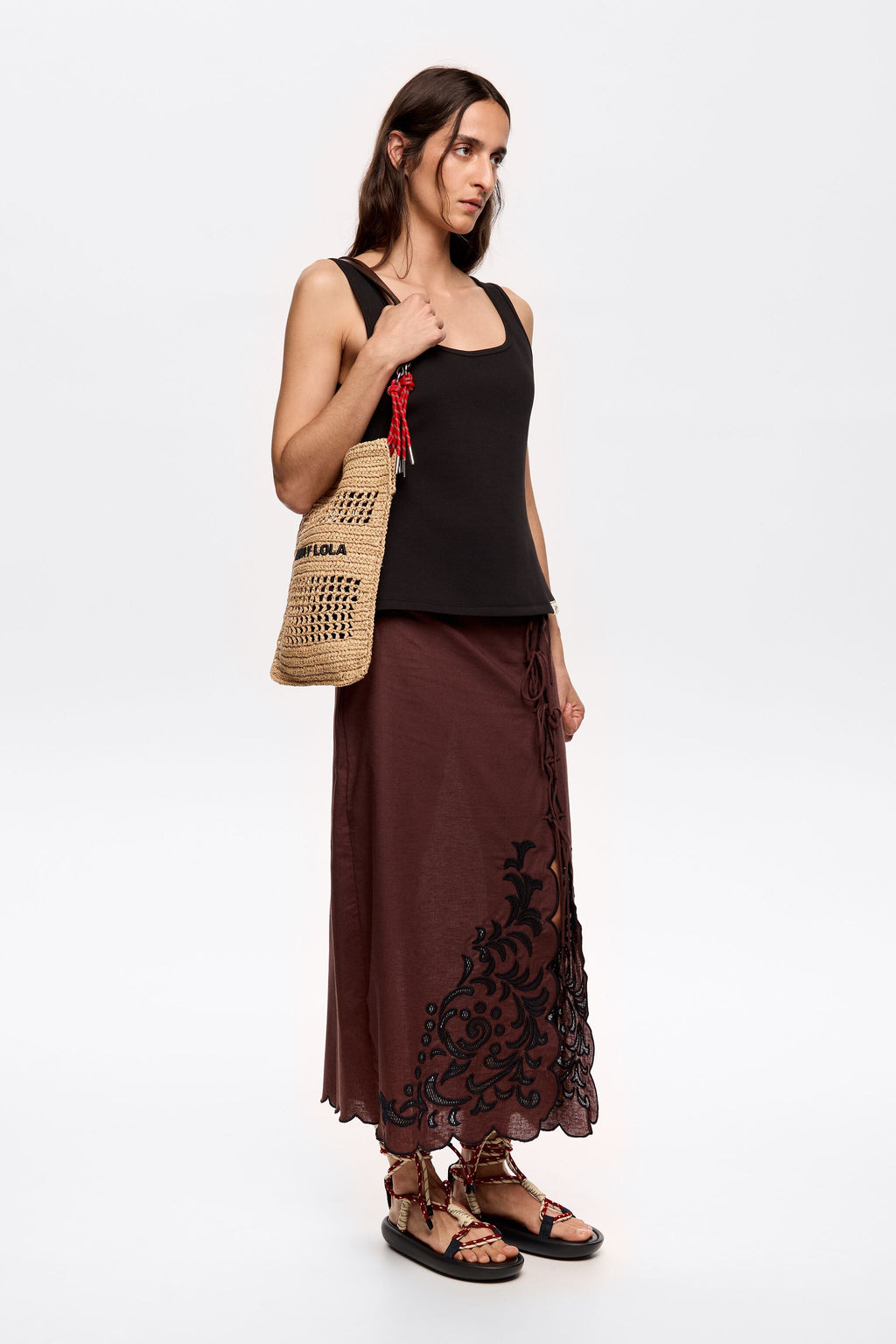 Dark brown skirt with ties and embroidery