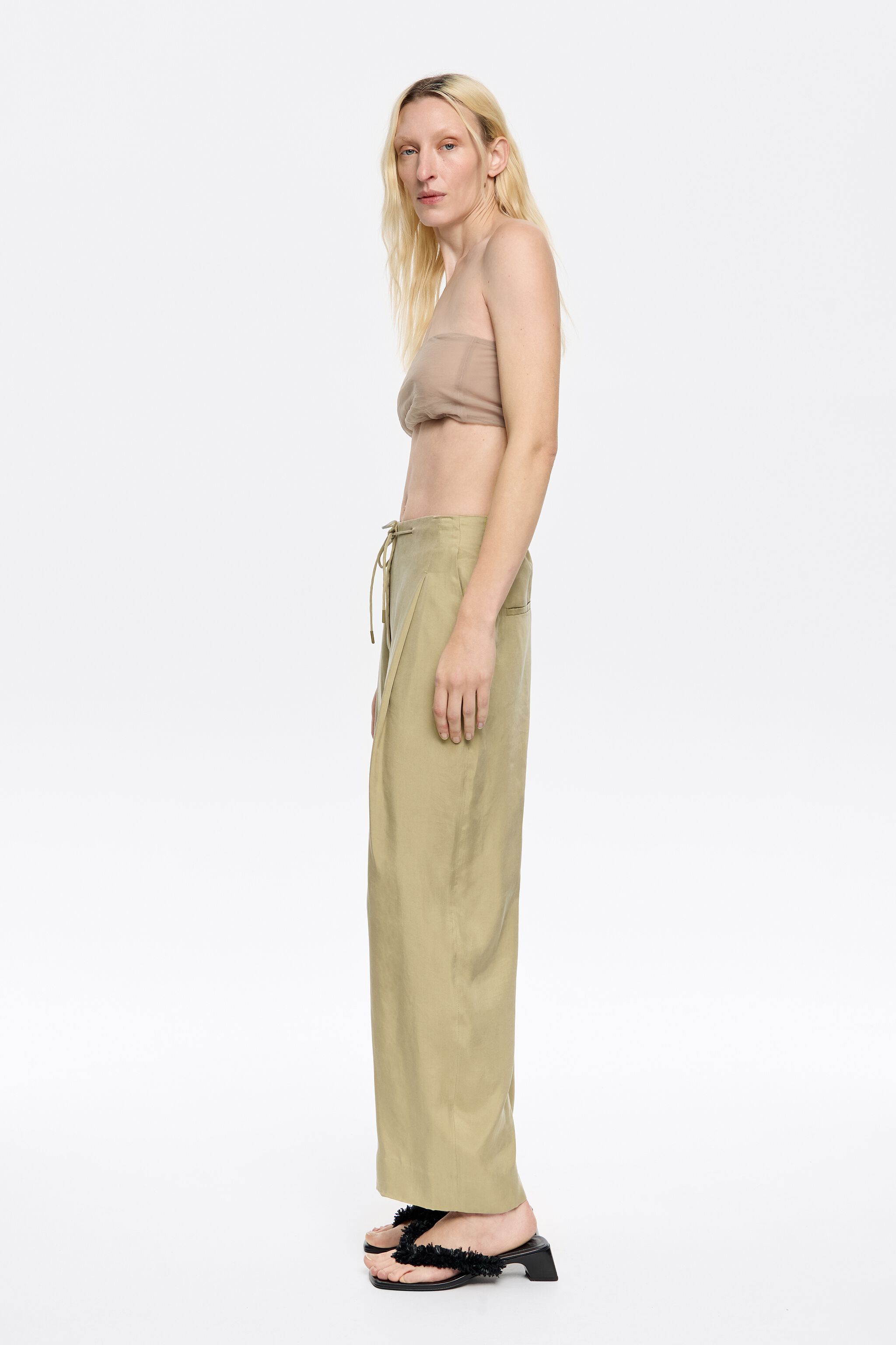 Light khaki fluid darted trousers