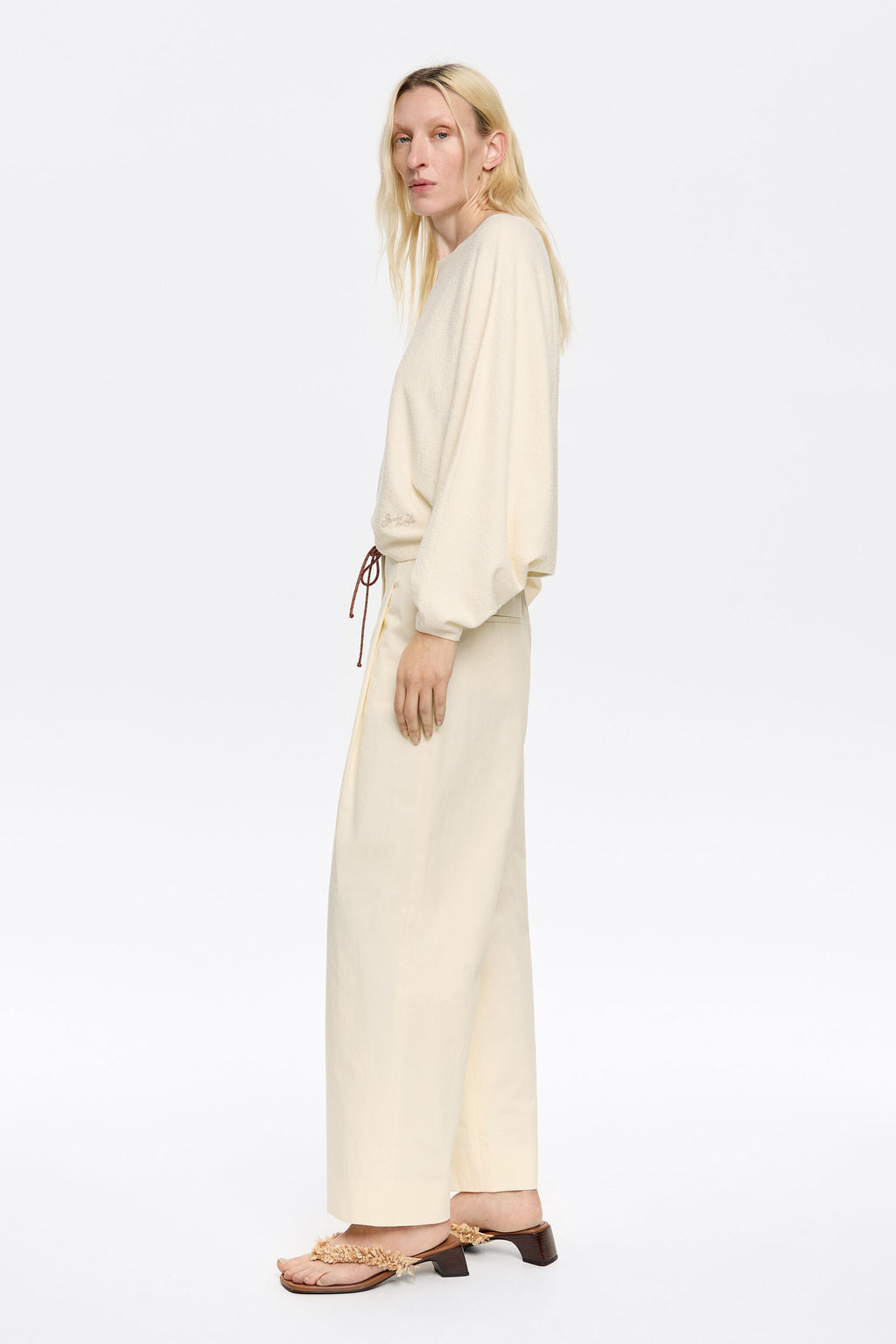 Vanilla cotton darted trousers