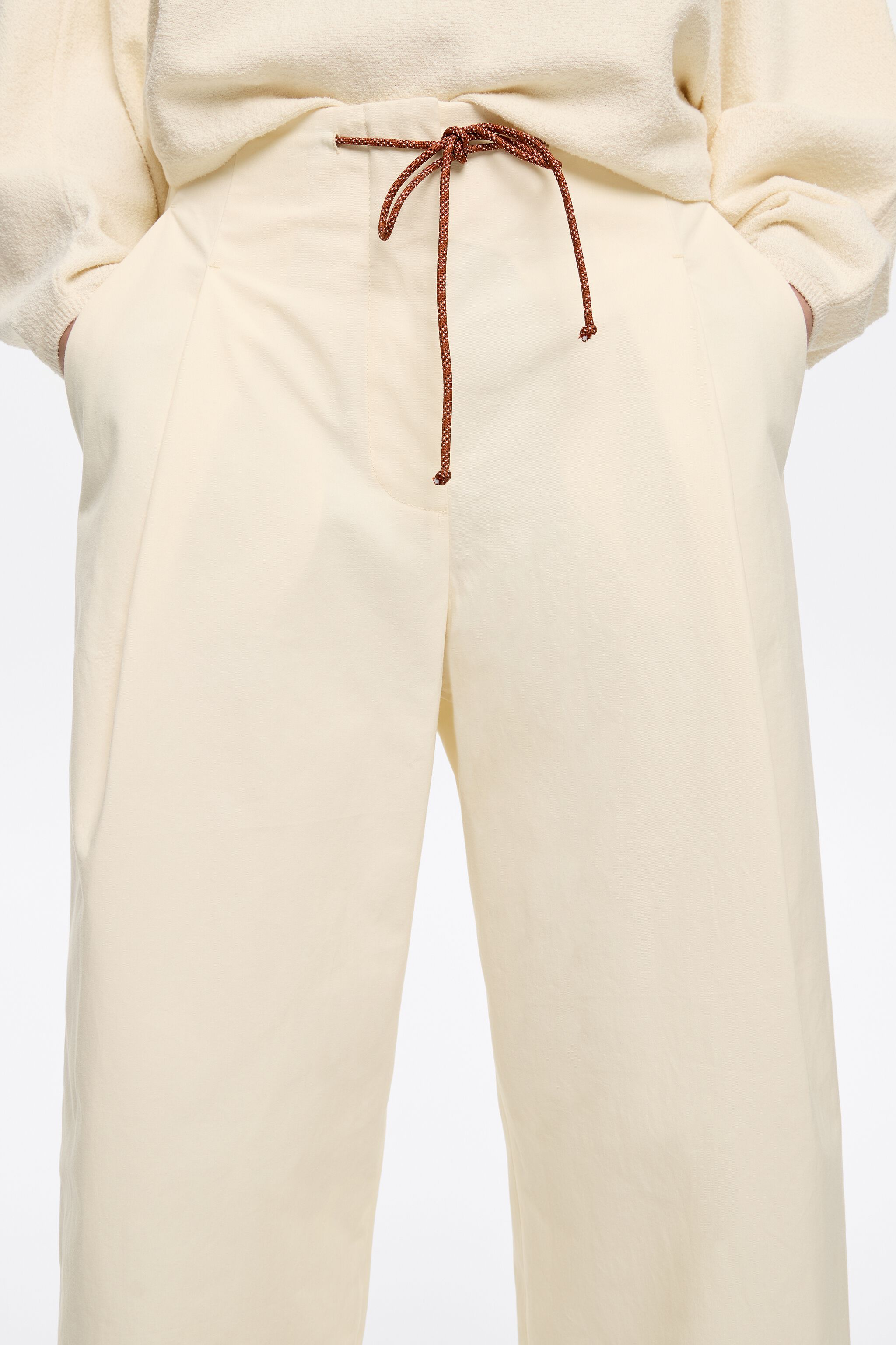 Vanilla cotton darted trousers