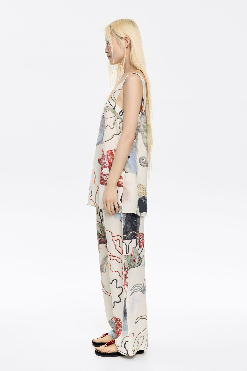 Ivory Chameleon linen jogger trousers