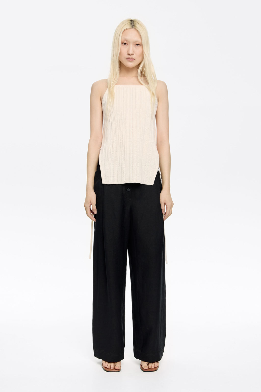 Black linen darted trousers