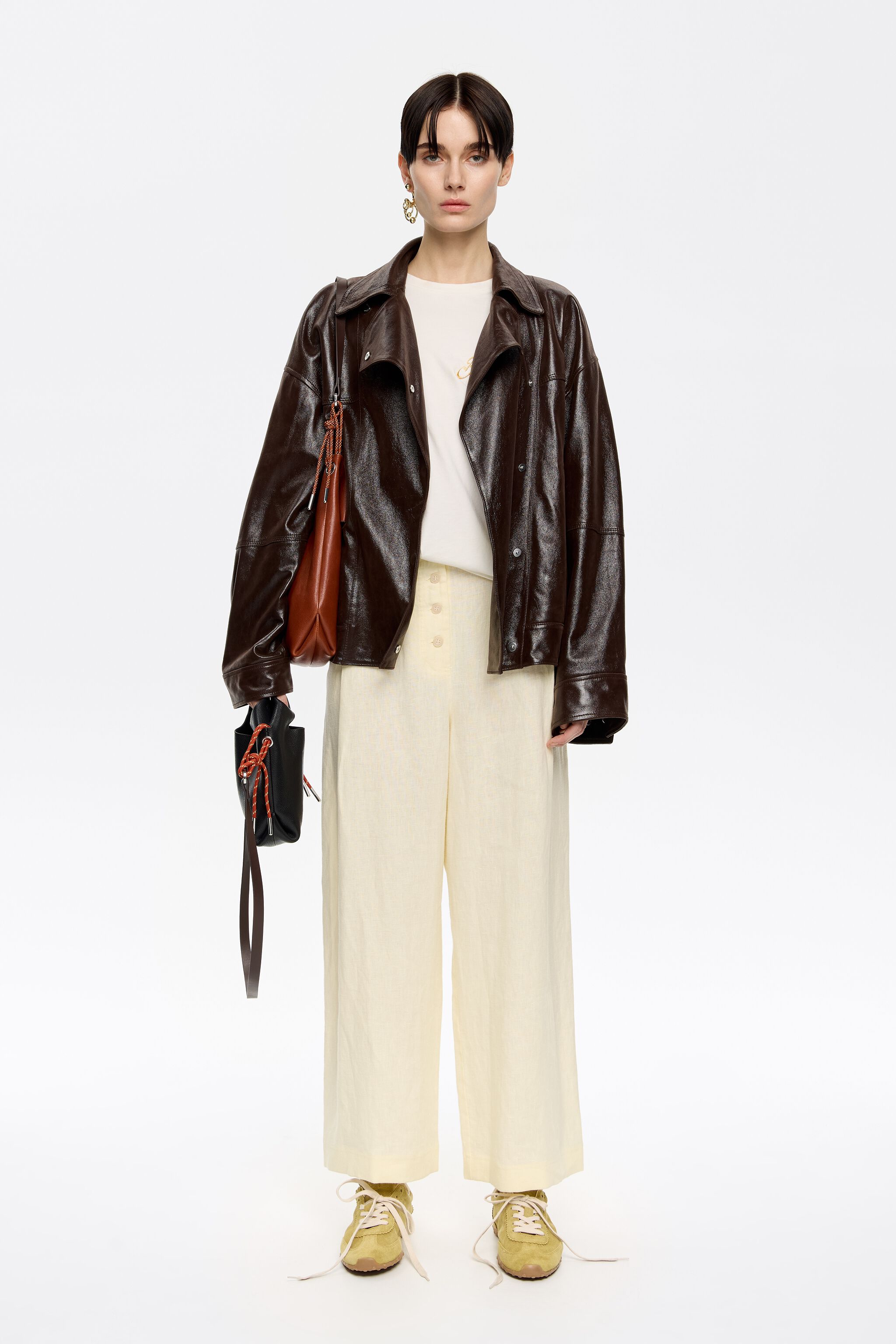 Light yellow linen darted trousers