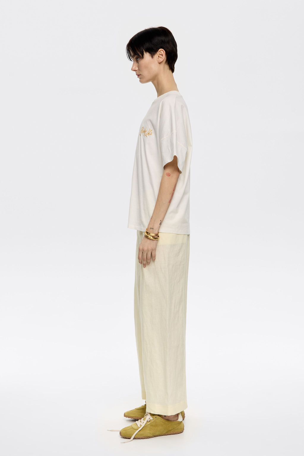 Light yellow linen darted trousers