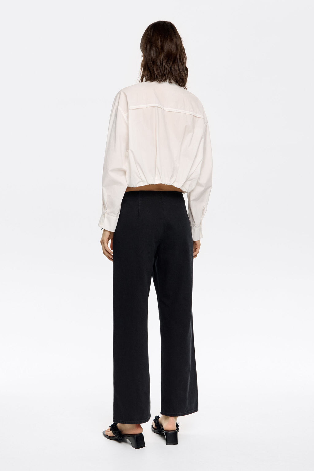 Black denim ankle-length jeans