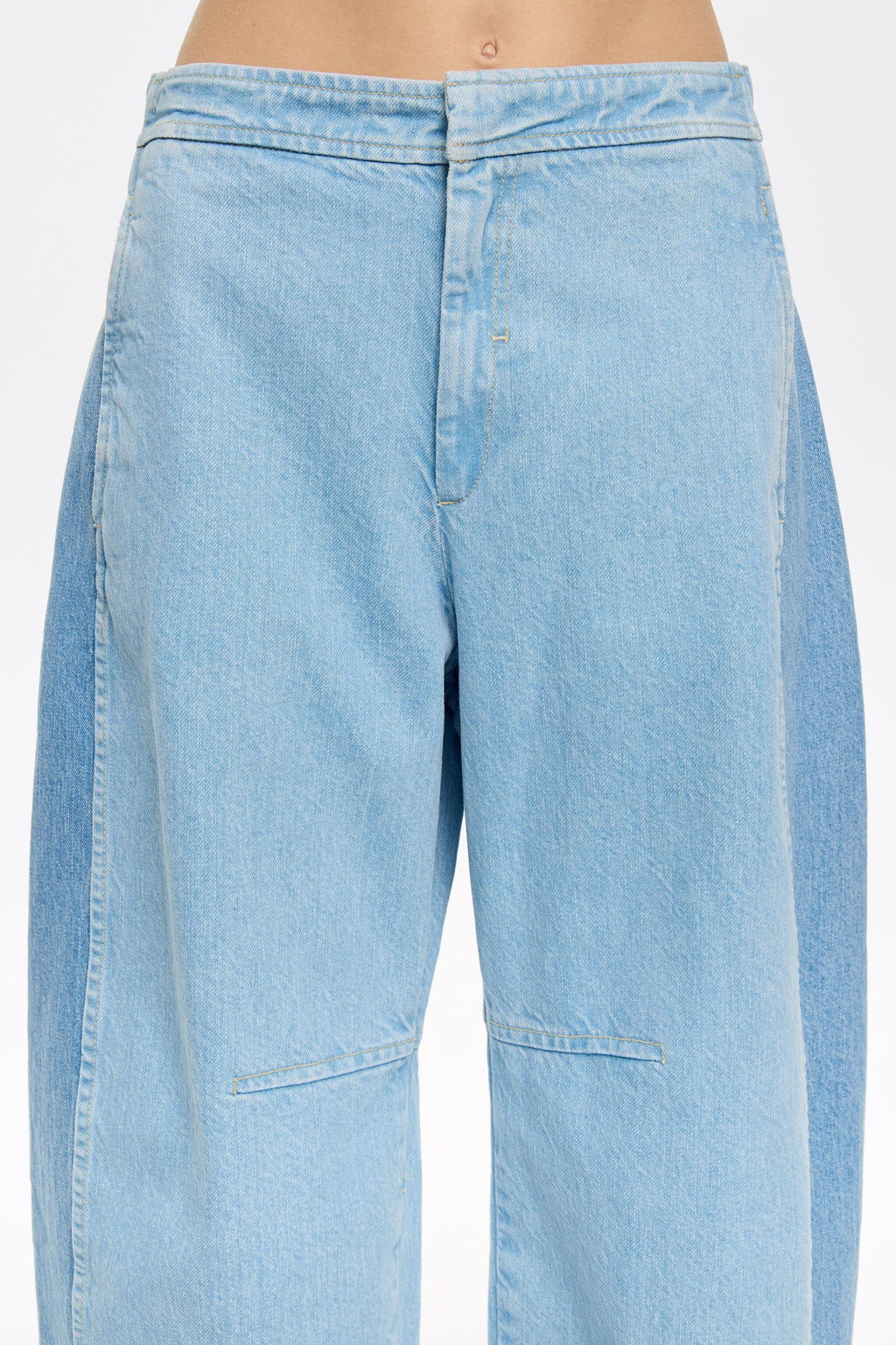 BARREL - Two-tone blue jeans