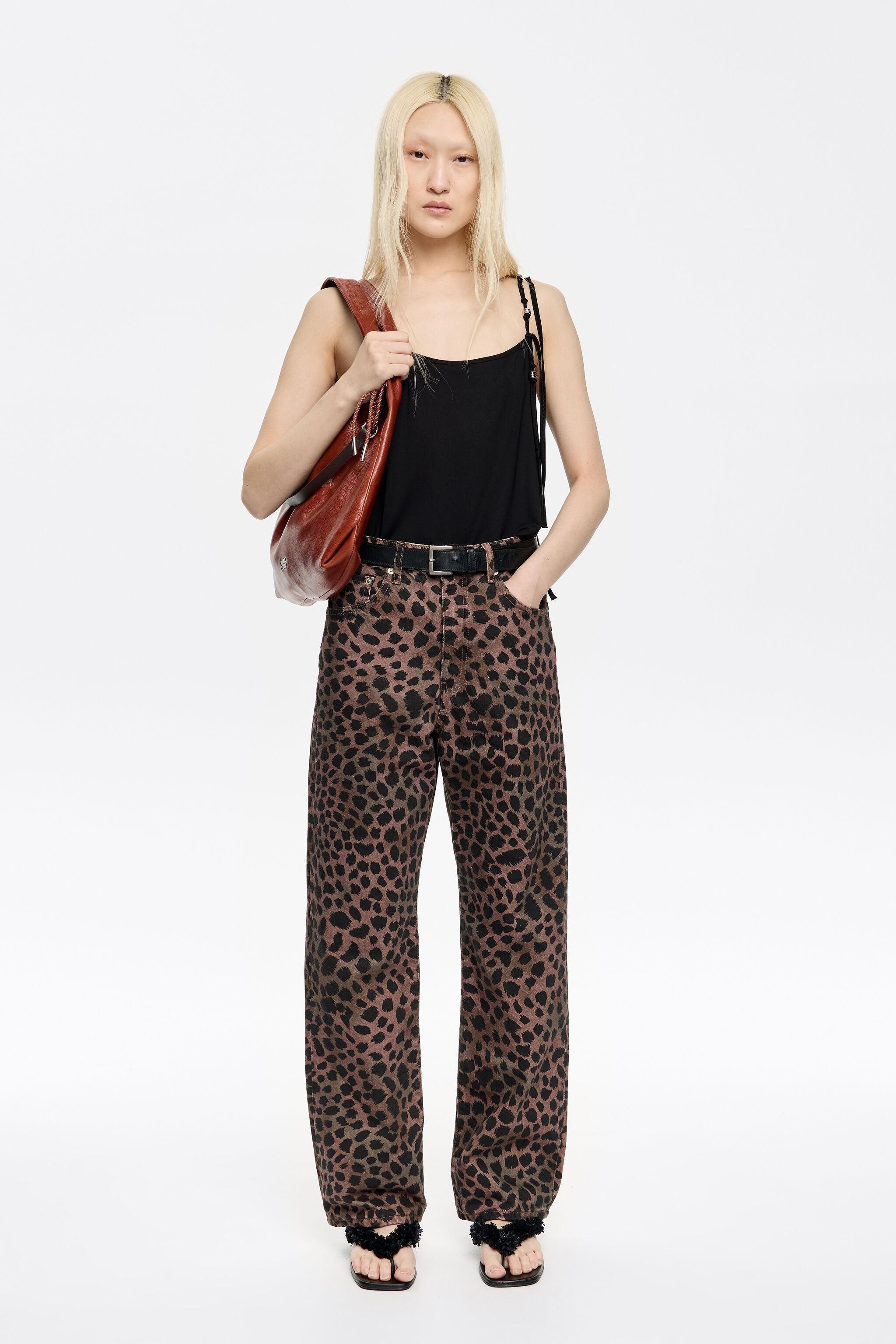 STRAIGHT CROPPED - Khaki Cheetah jeans
