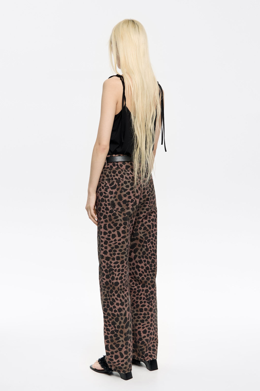 STRAIGHT CROPPED - Khaki Cheetah jeans