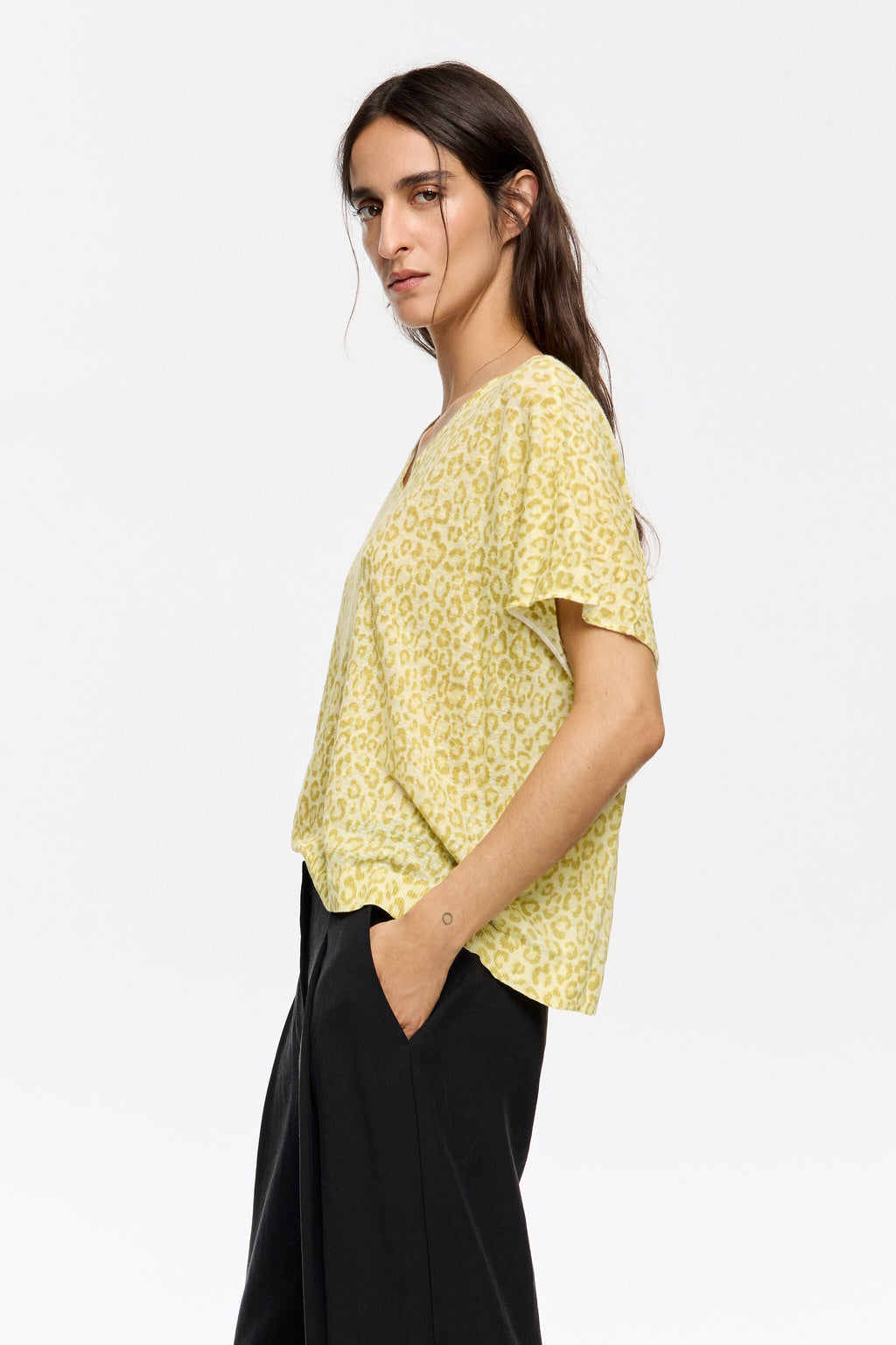 Yellow Animalspots linen cape sweater