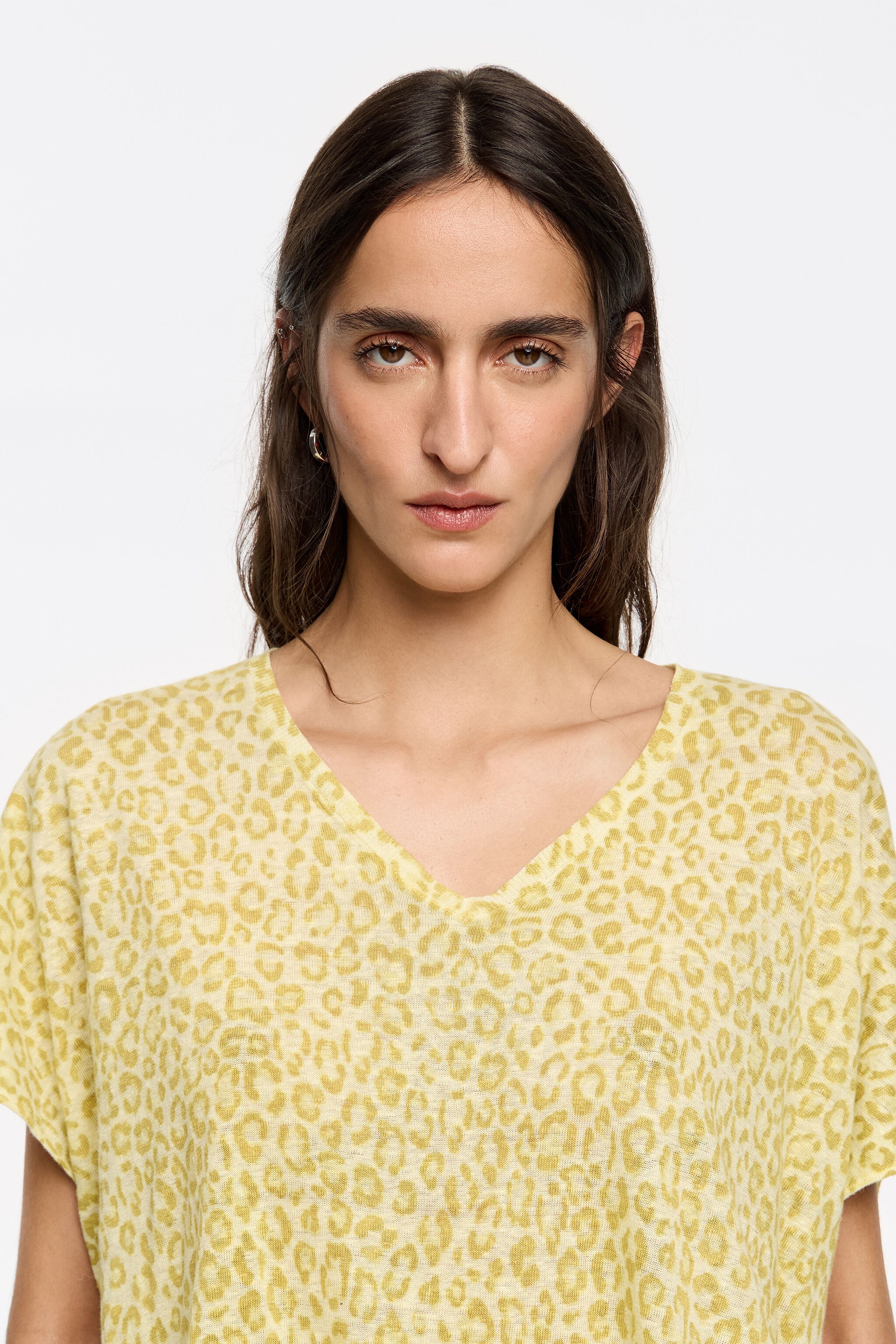 Yellow Animalspots linen cape sweater