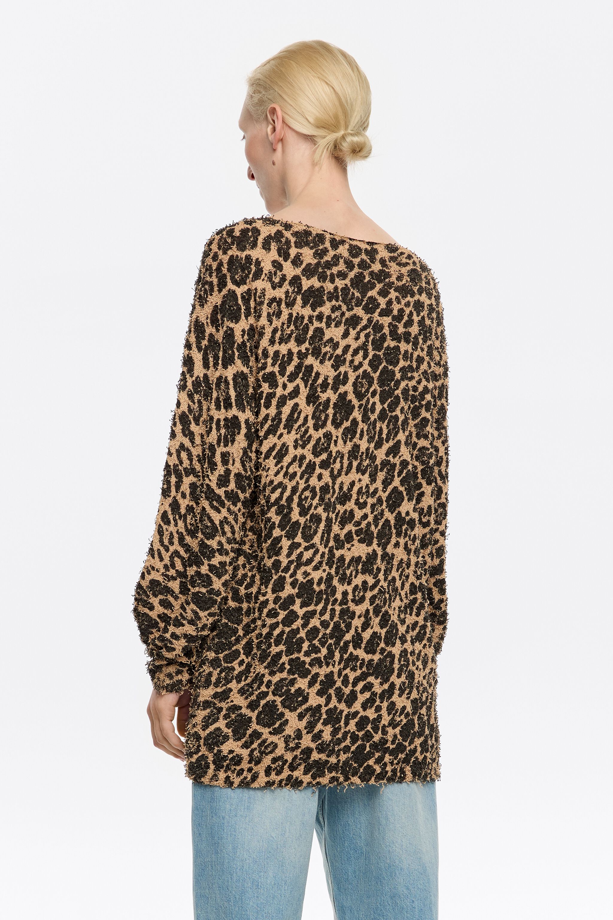Natural Leopard fancy knit sweater