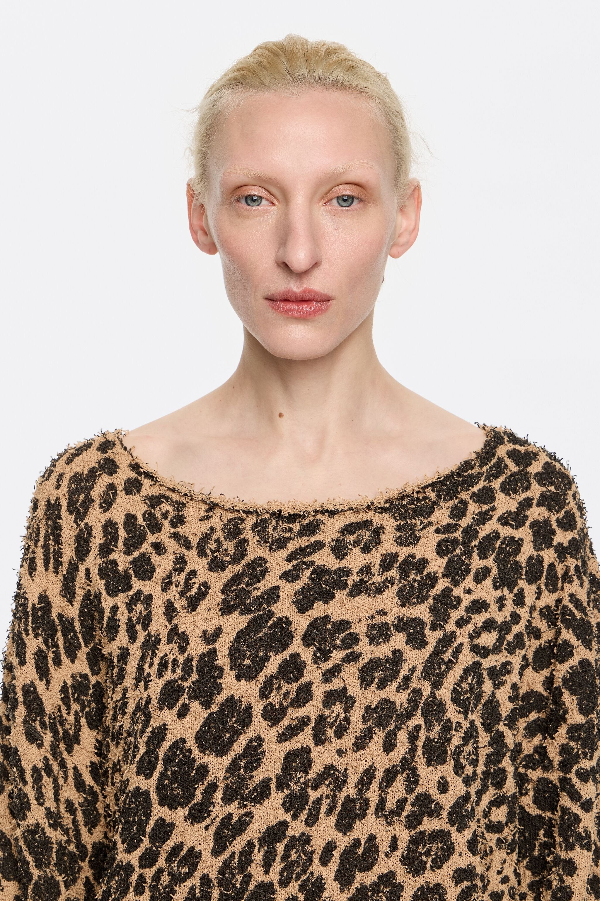 Natural Leopard fancy knit sweater