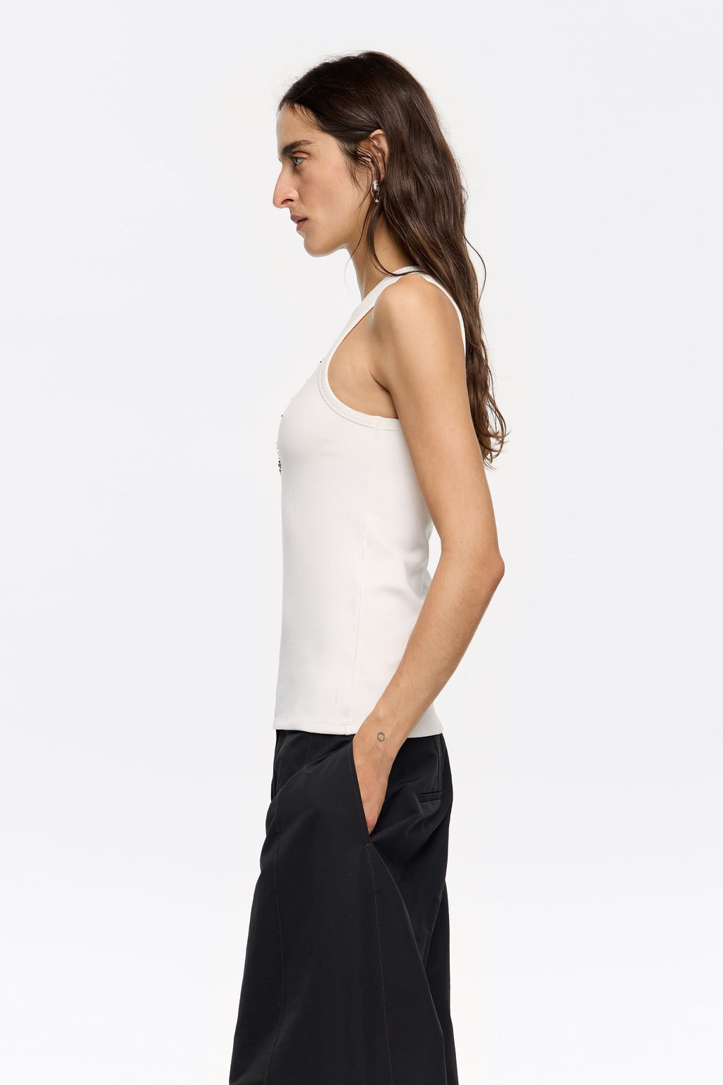 White logo T-shirt with beads