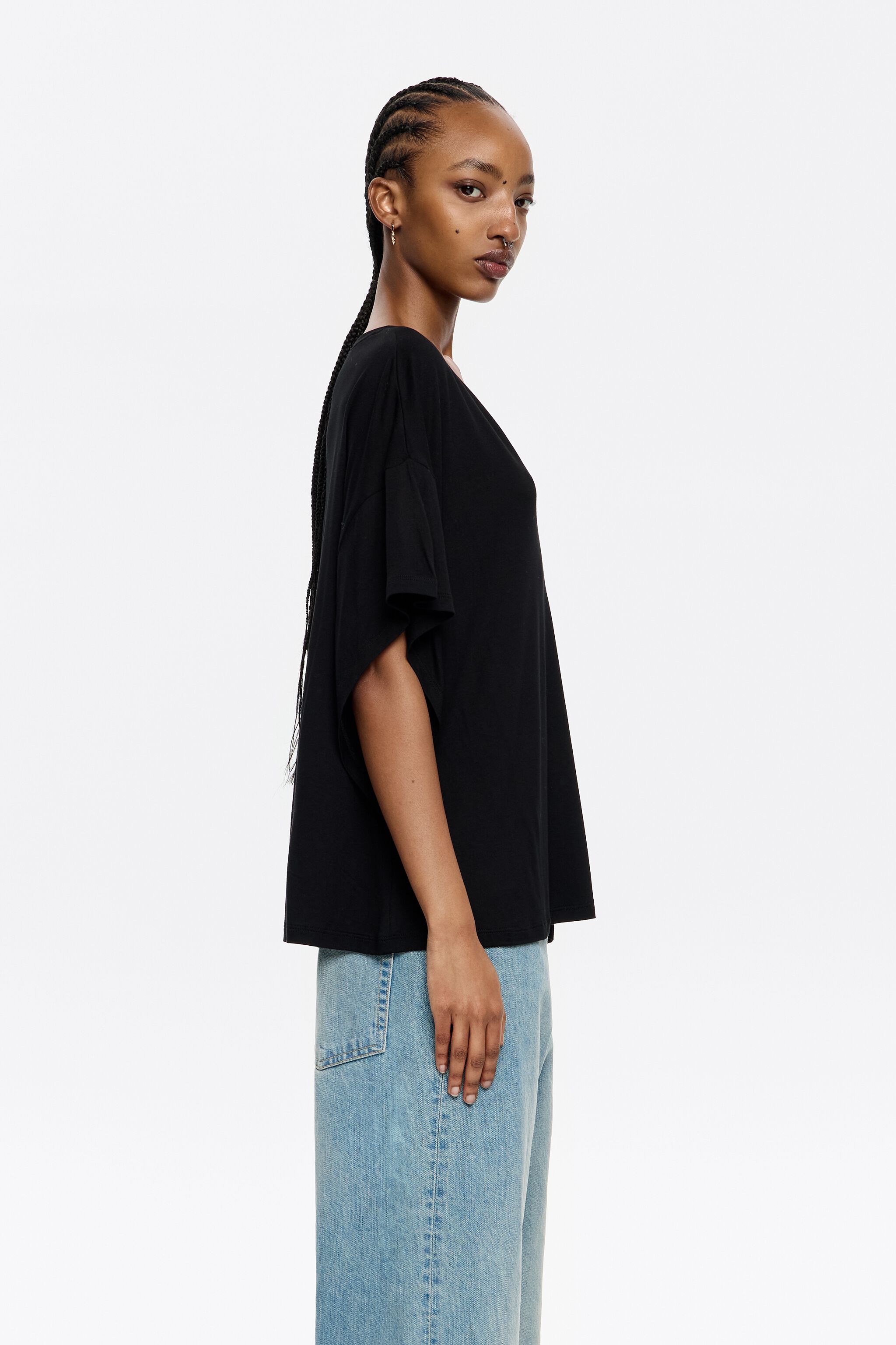 Black viscose straight T-shirt
