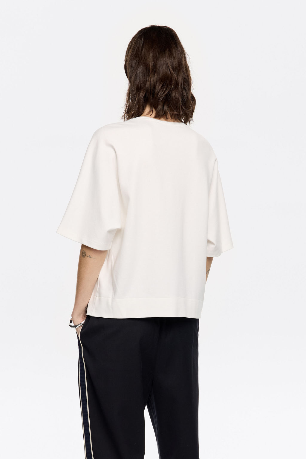 Ivory ponte di roma cape T-shirt