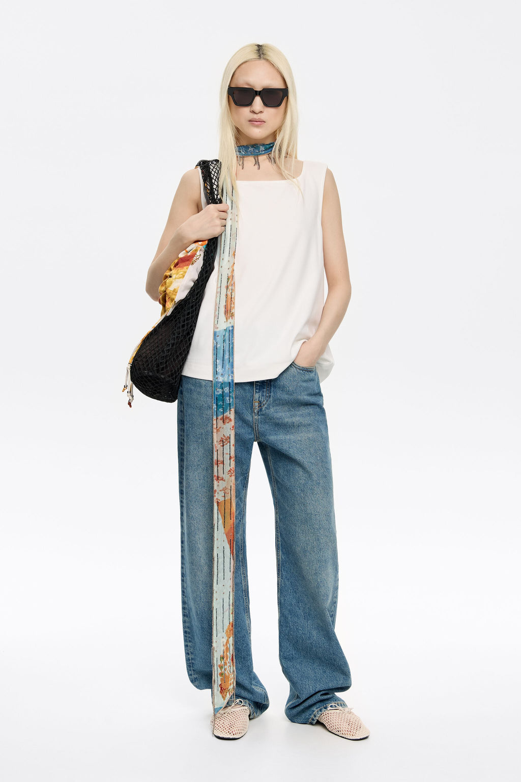 Ivory ponte di roma sleeveless T-shirt