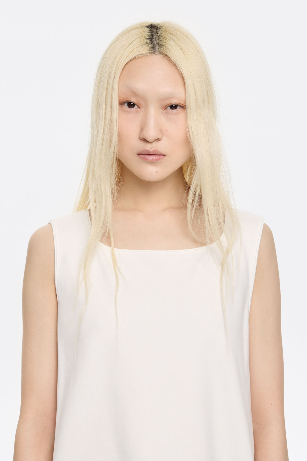 Ivory ponte di roma sleeveless T-shirt
