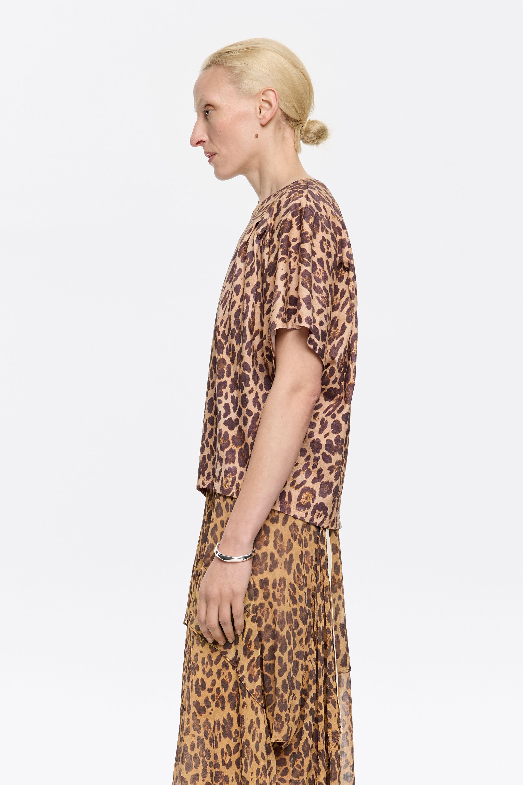 Beige Leopard boxy T-shirt