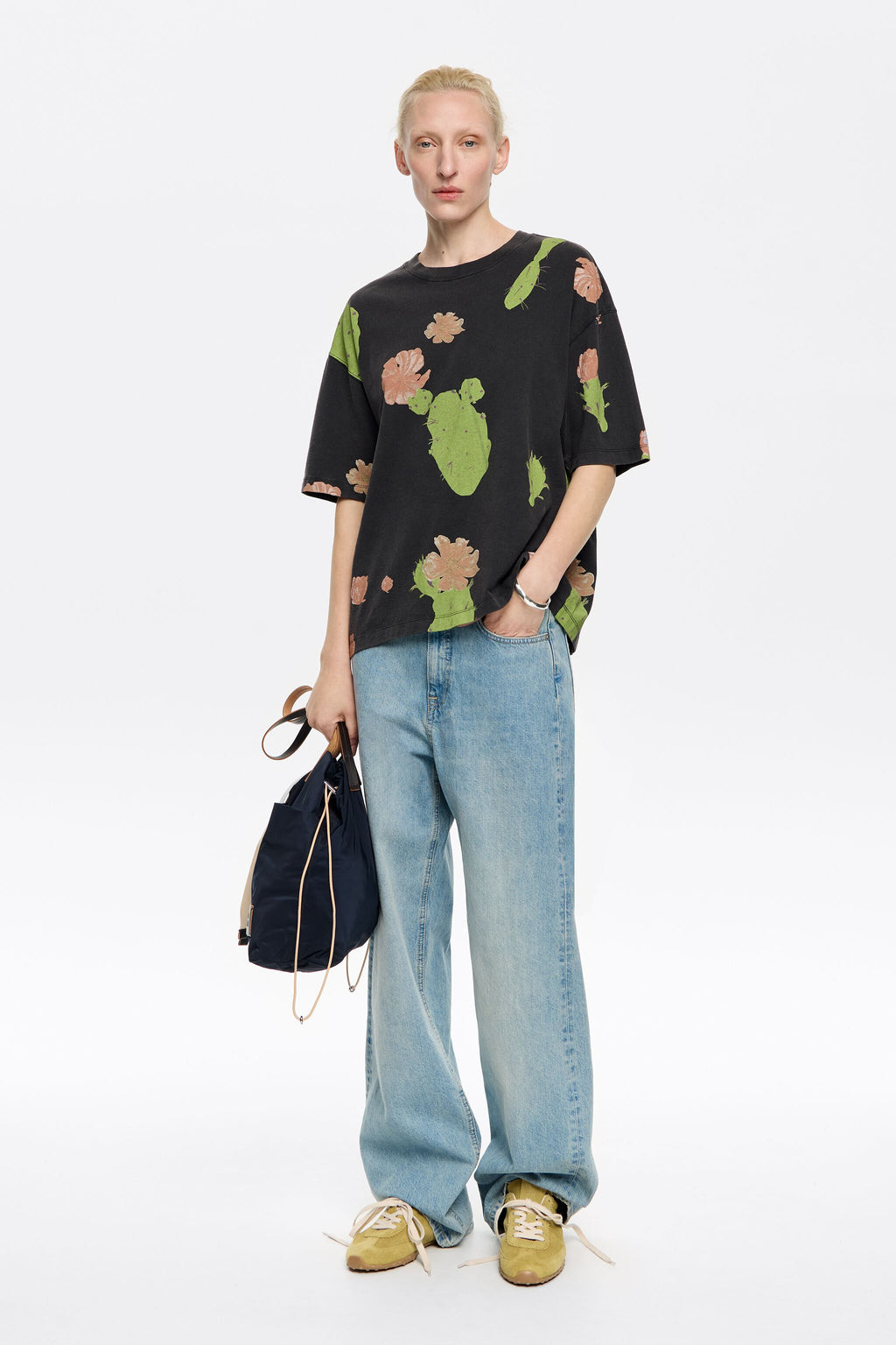 Oversize black Cactus T-shirt
