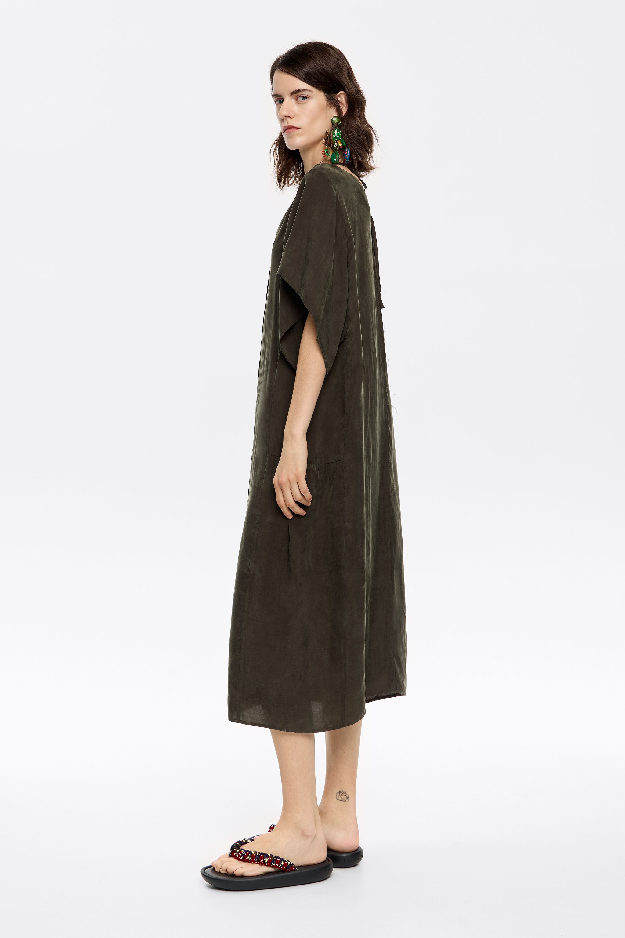 Dark green fluid midi dress